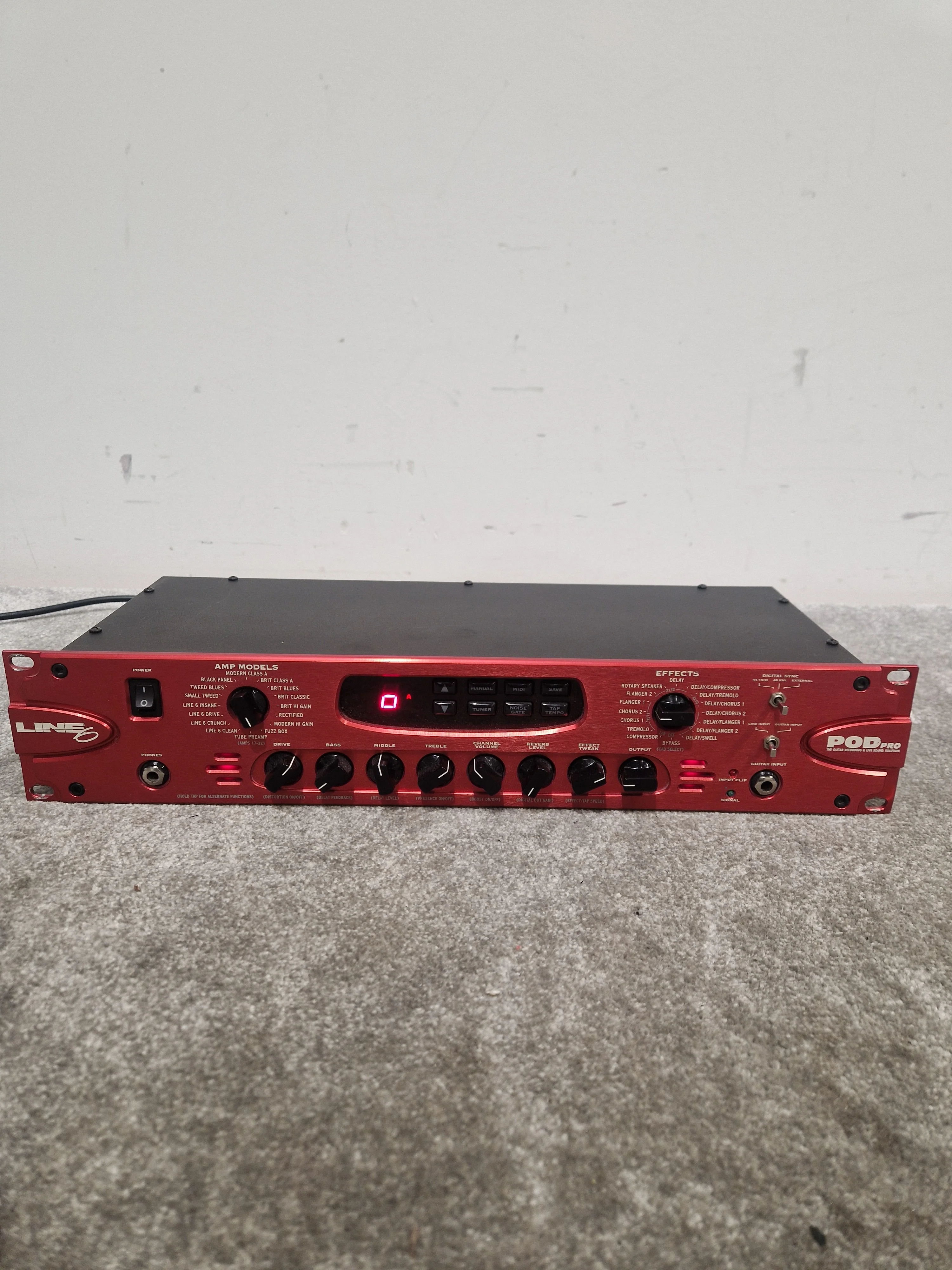 Line 6 POD Pro - Guitar Multi-Effects Processor - Red - Excellent w/ Cables - Image 8