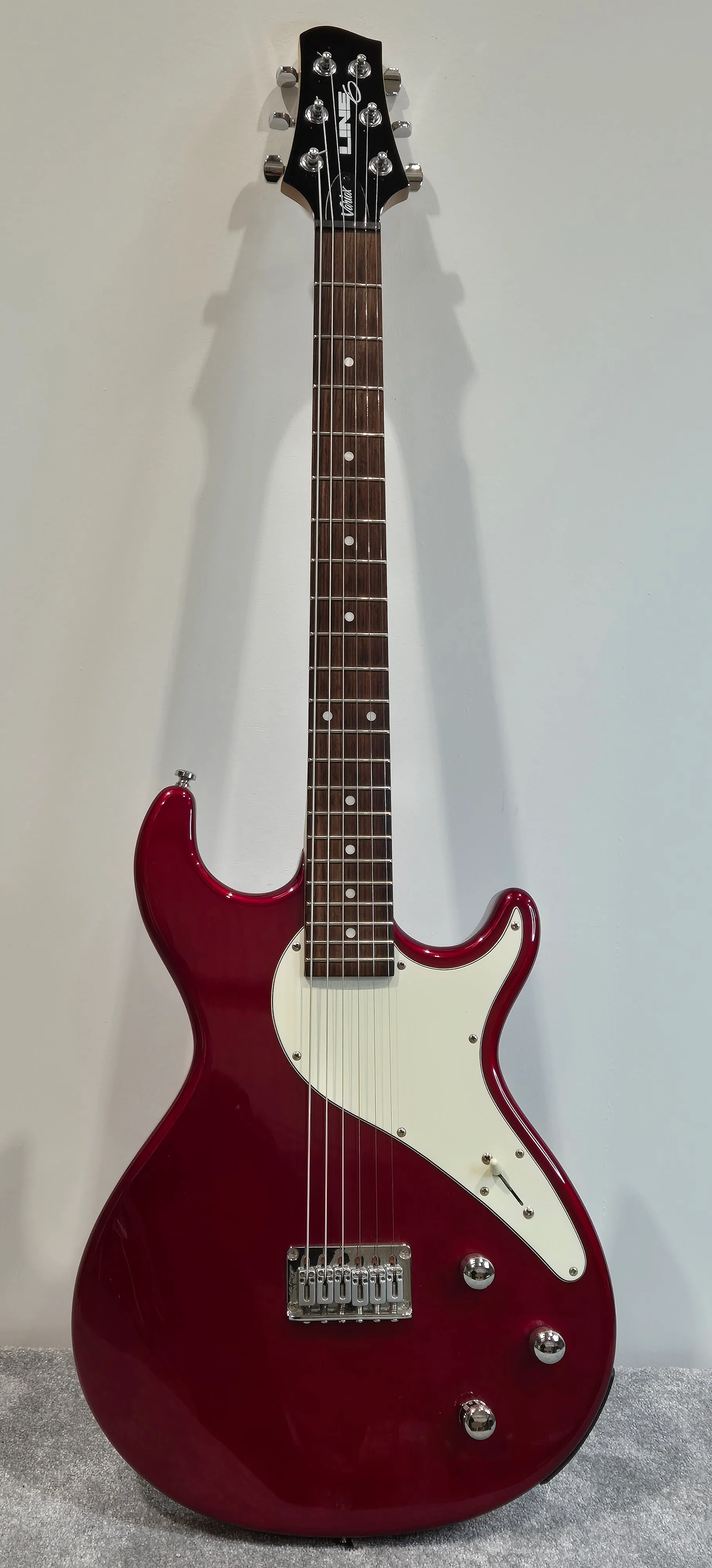 Line 6 Variax 500 Cherry Red - Solid Body Modelling Electric Guitar - Soft Gig Bag - Image 2