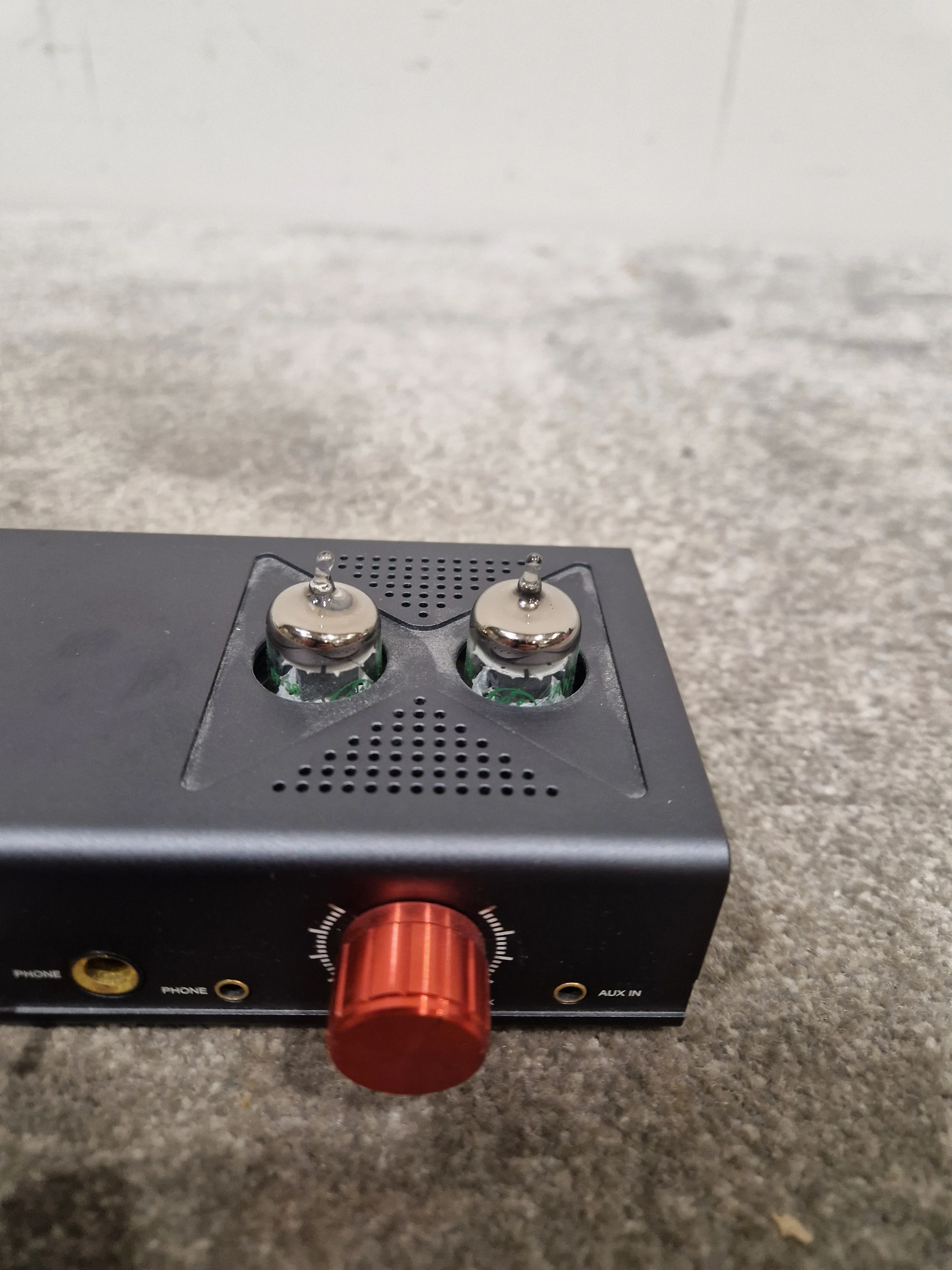 Linsoul XDUOO MT-602 6J1 Tube Transistor Headphone Amplifier - Hybrid Design - Excellent - Image 2