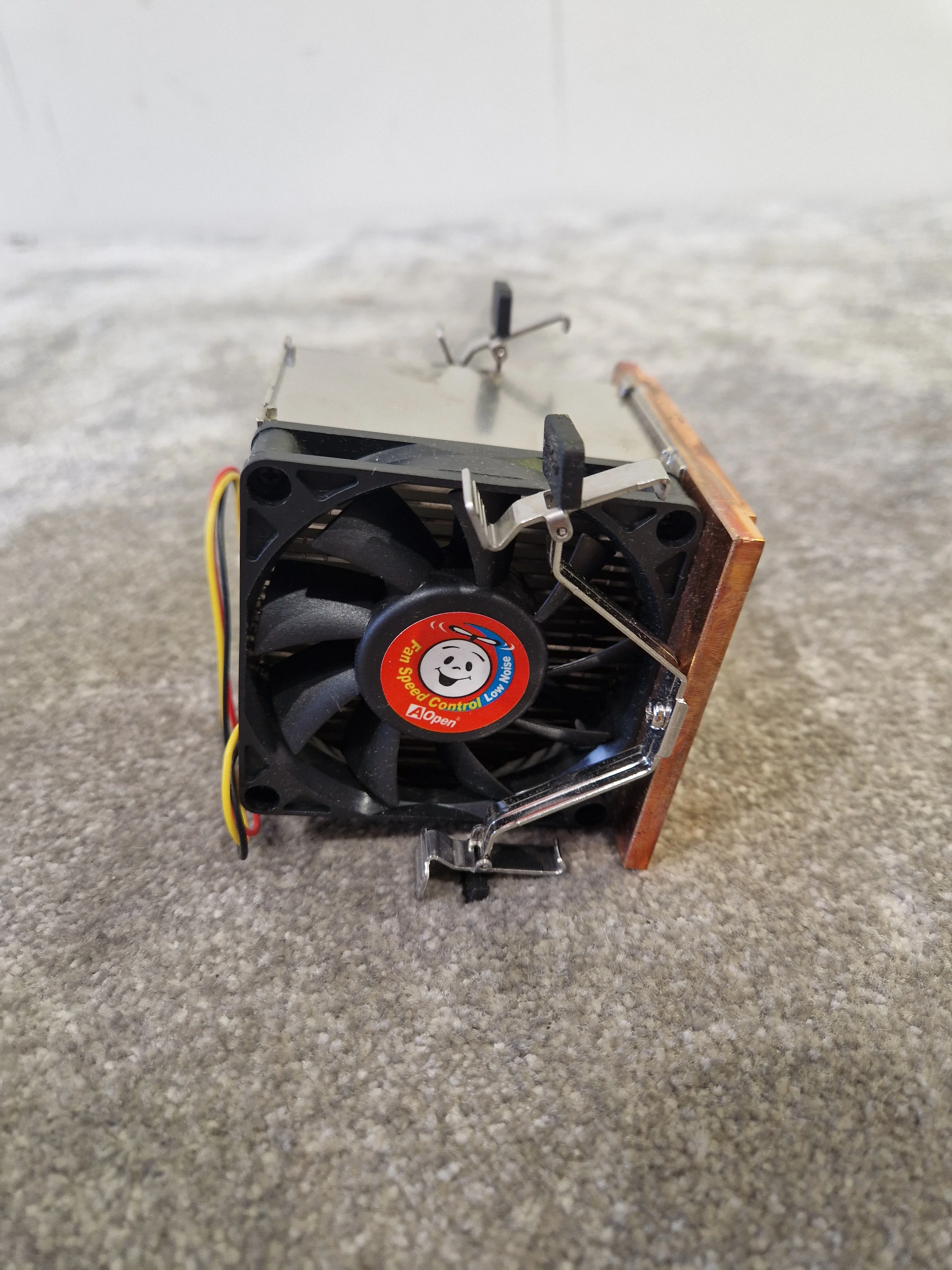 AOpen Side-Blown Pentium 4 Cooler – Socket 478, OEM Fan – New in Opened Box - Image 2