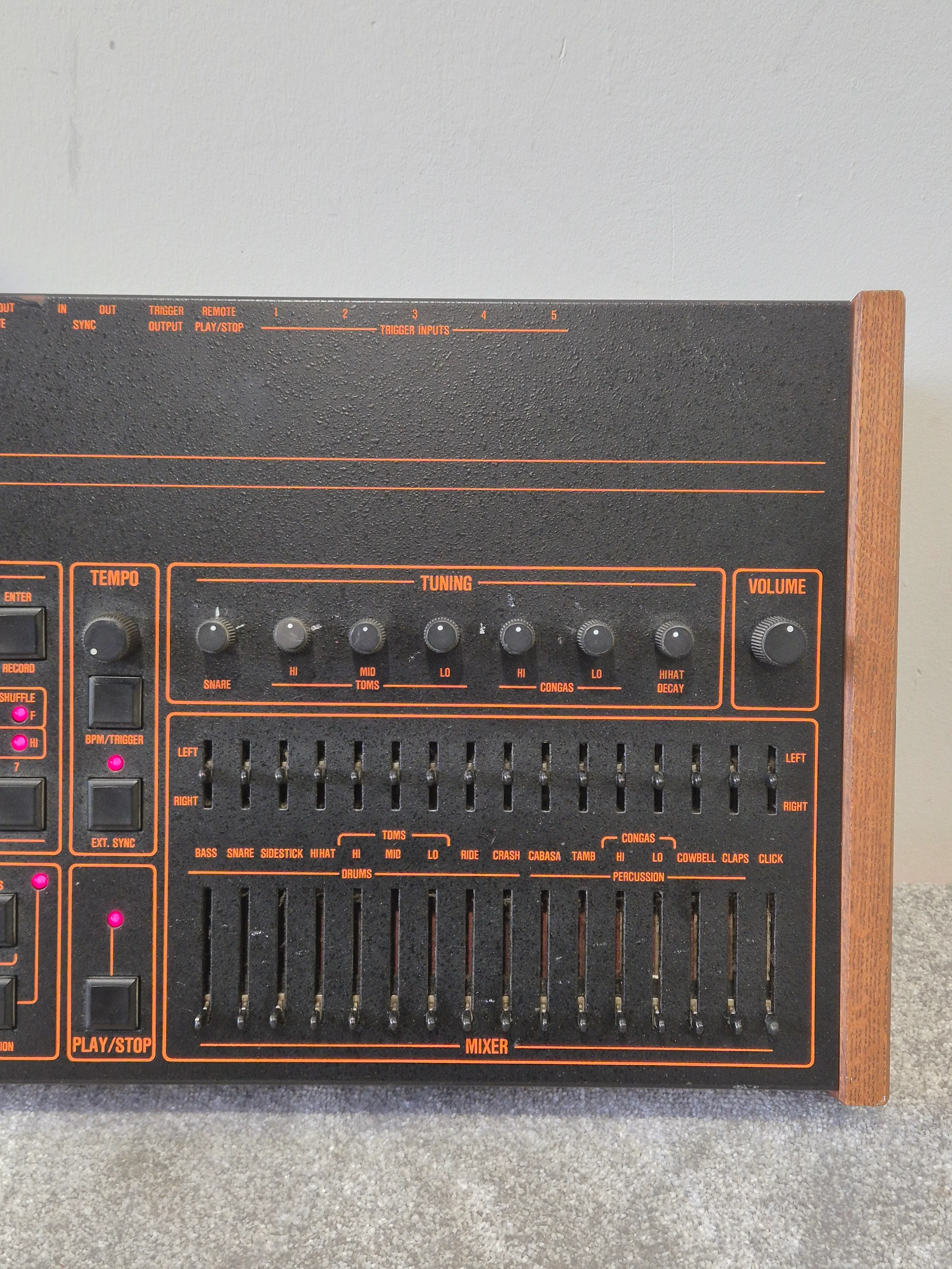 LM2 Linndrum Machine - Extremely Rare Drum Sounds Machine - Very Good - Image 3
