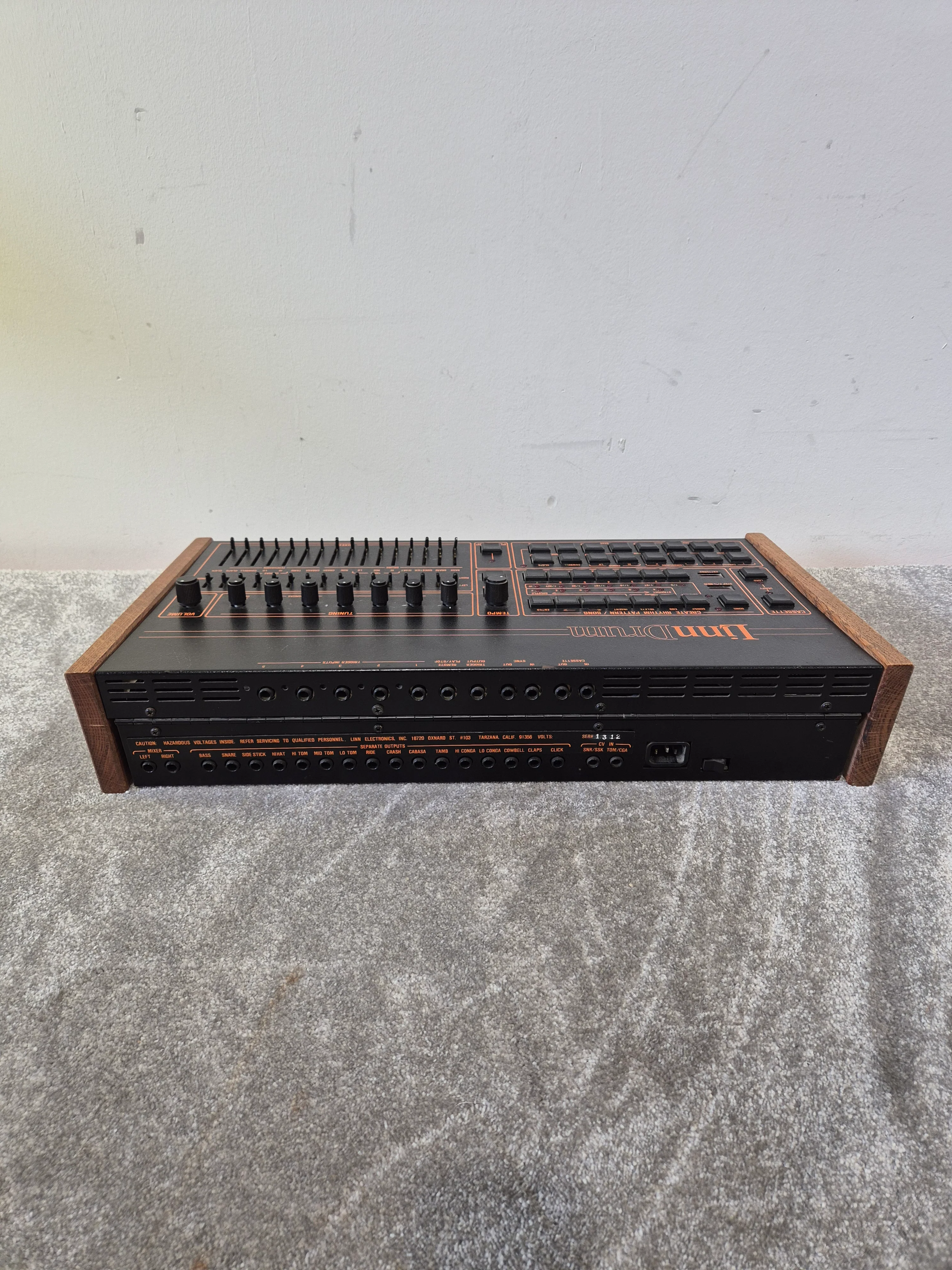 LM2 Linndrum Machine - Extremely Rare Drum Sounds Machine - Very Good - Image 6