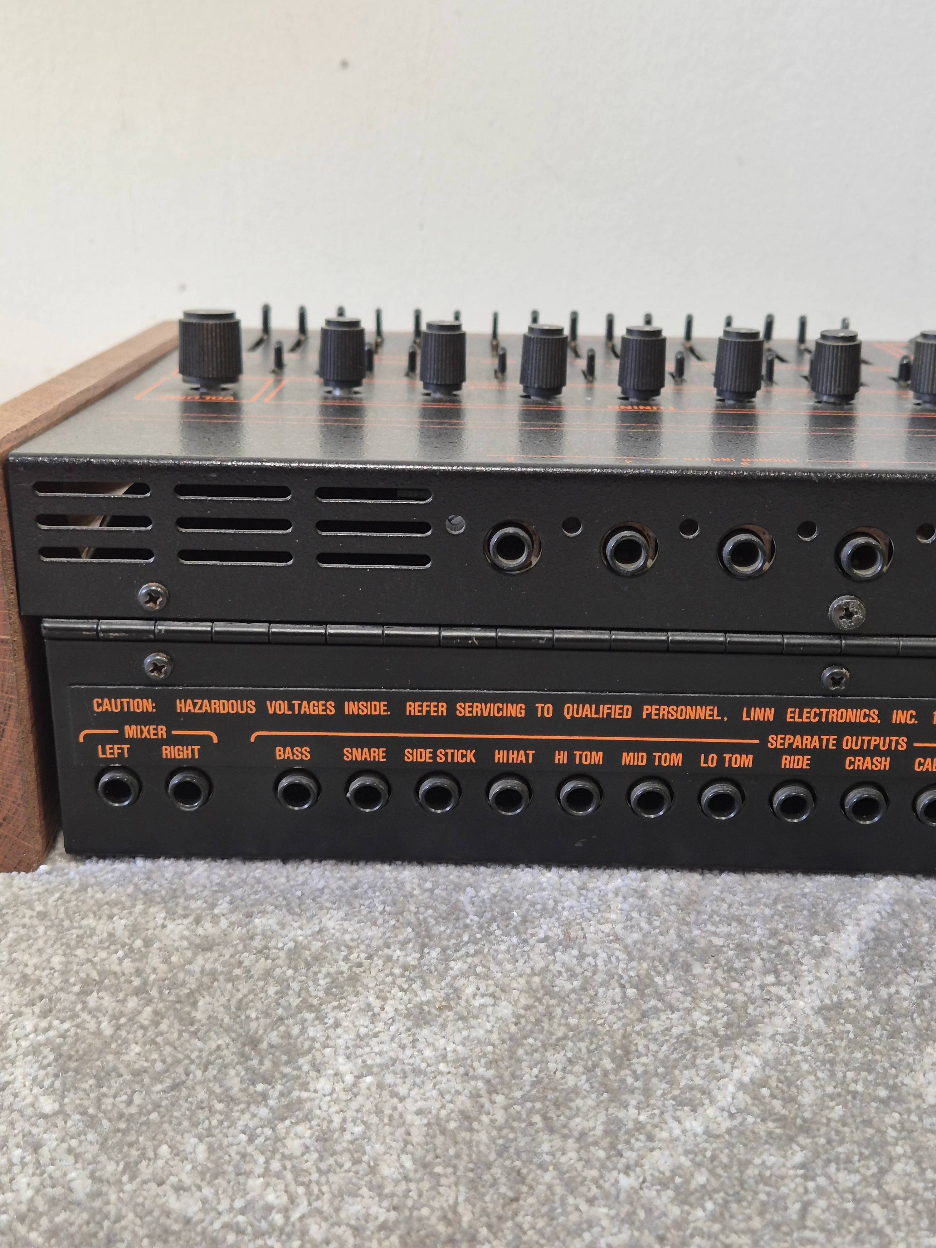 LM2 Linndrum Machine - Extremely Rare Drum Sounds Machine - Very Good - Image 7