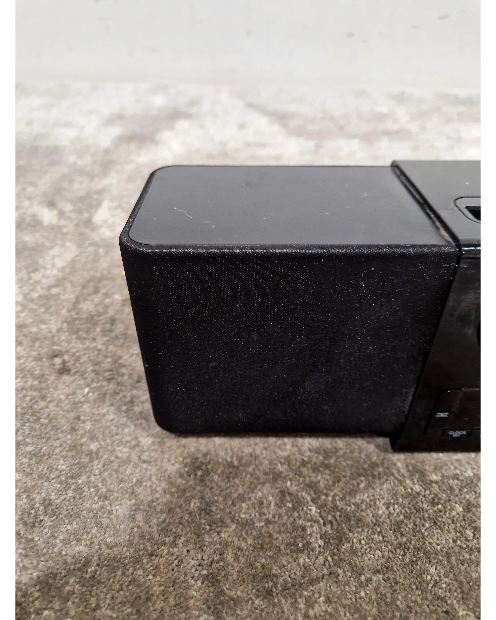 Logitech iPod Dock - Speaker System - Black - Good - Image 6