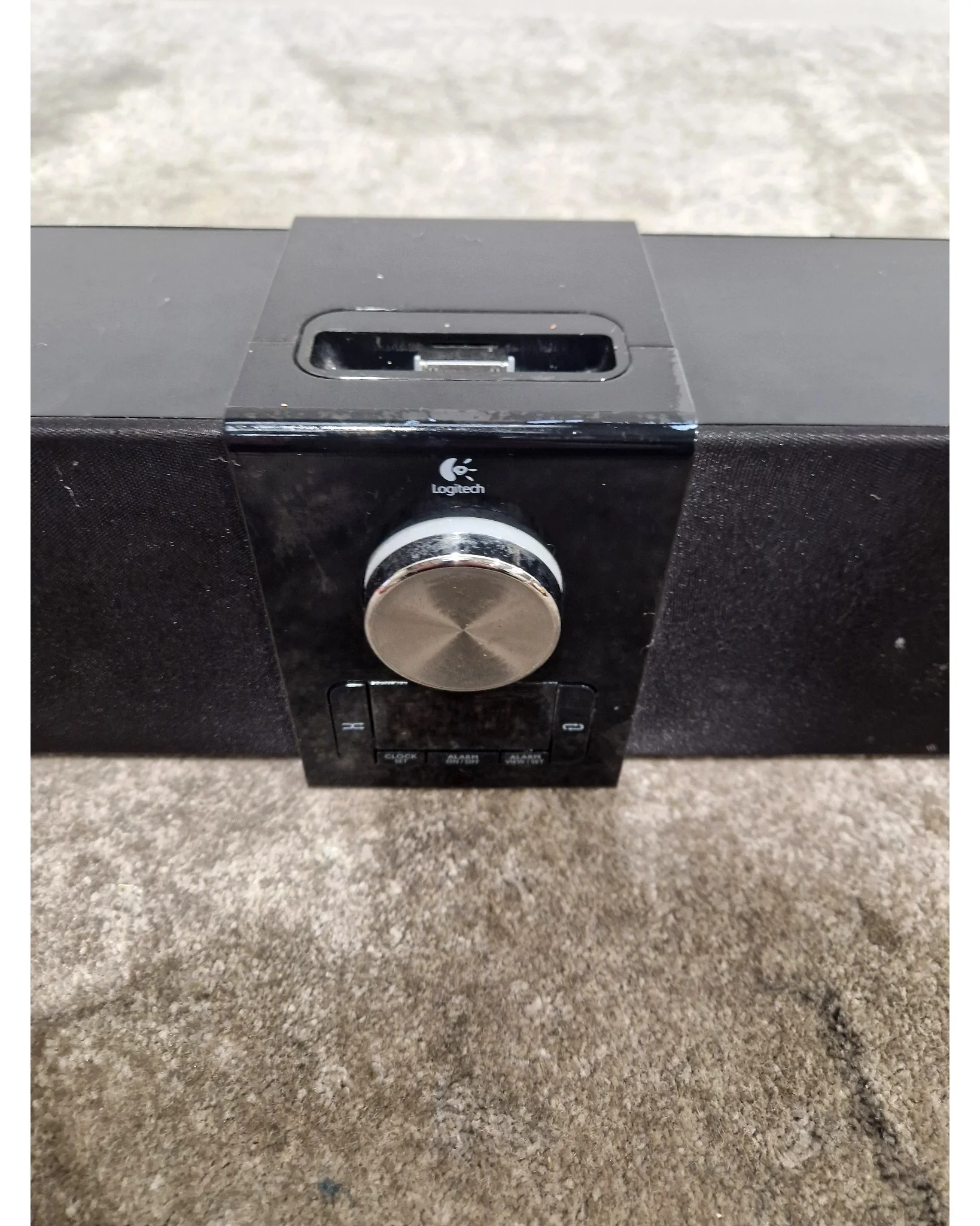 Logitech iPod Dock - Speaker System - Black - Good - Image 8