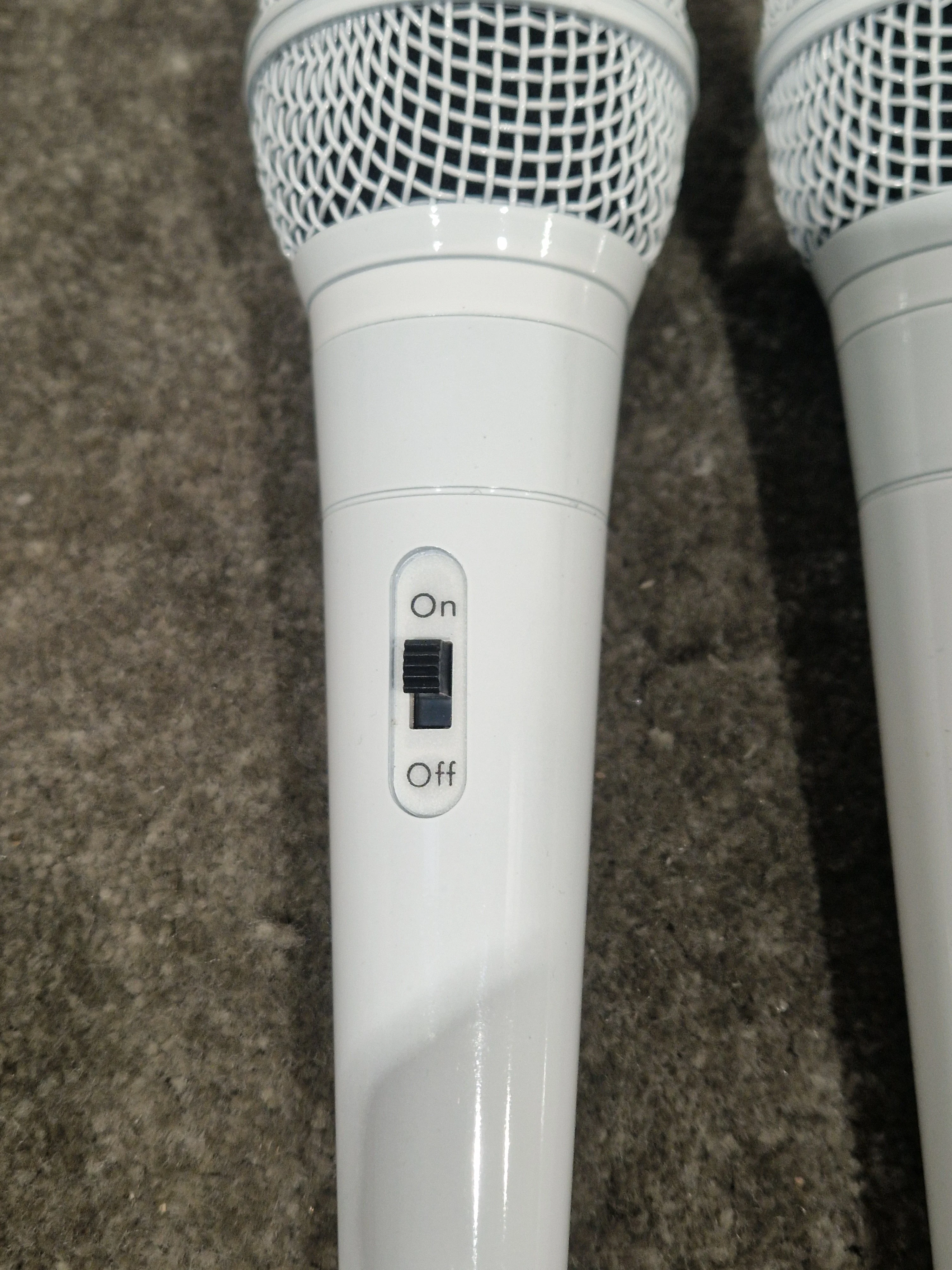 Lucky Voice Karaoke Kit - Karaoke System - White - Excellent - Image 11