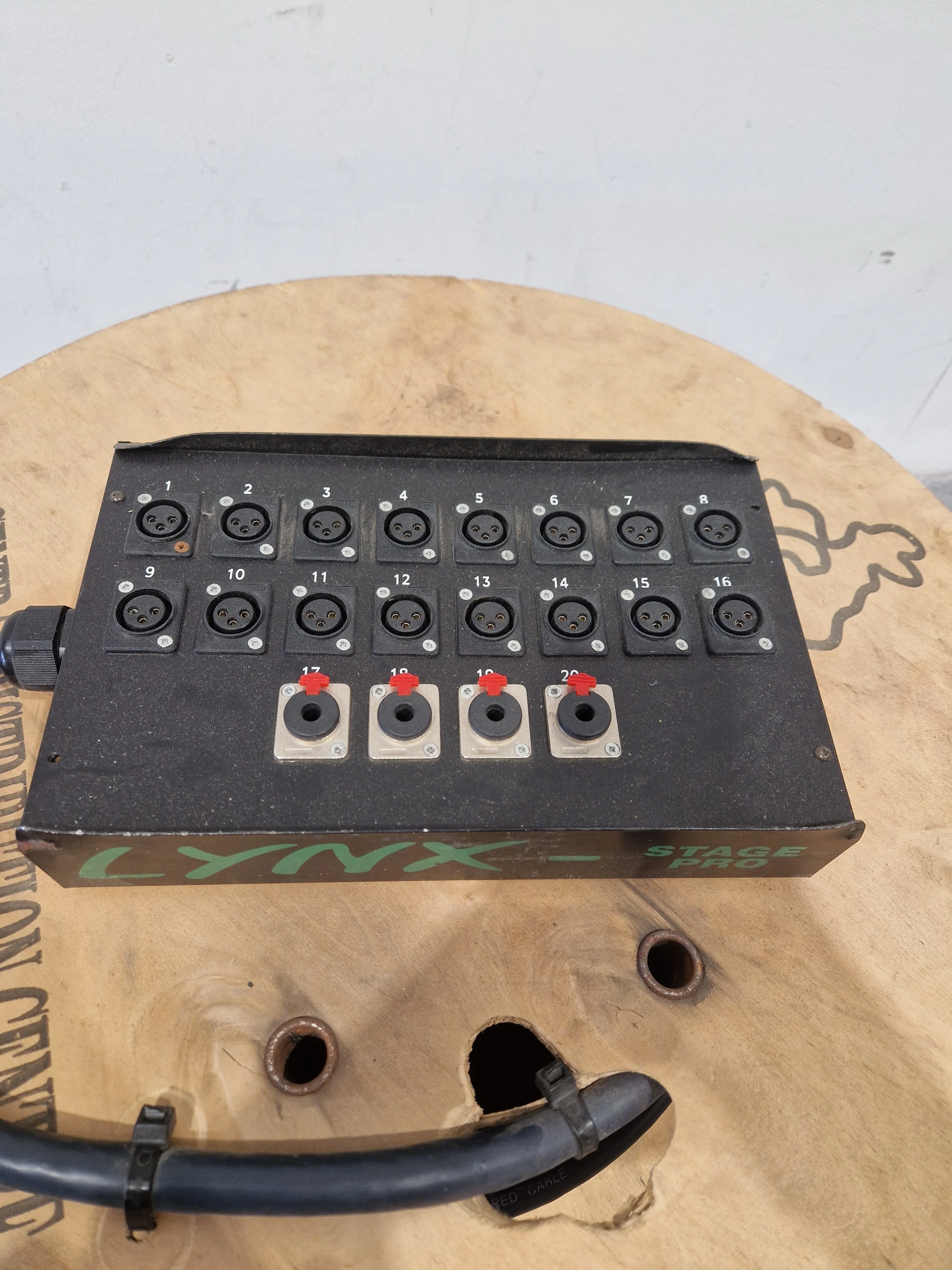 Lynx Stage Pro 30MTRX20 Chanel Stage Harness - Professional Audio Connectors - Very Good - Image 3
