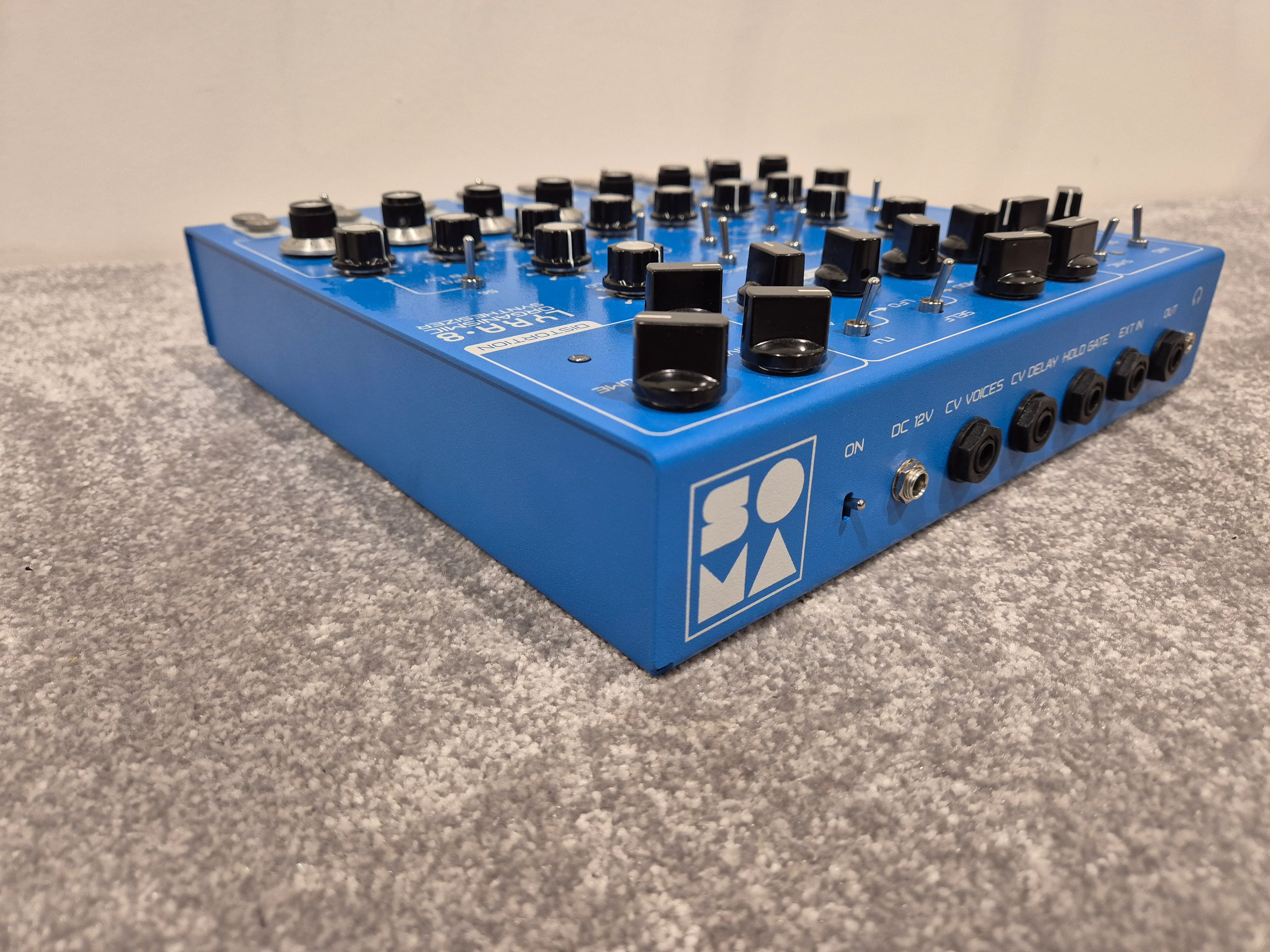 Soma Laboratory Lyra 8 - 8 Voice Organismic Analogue Synthesizer - Blue - Image 5