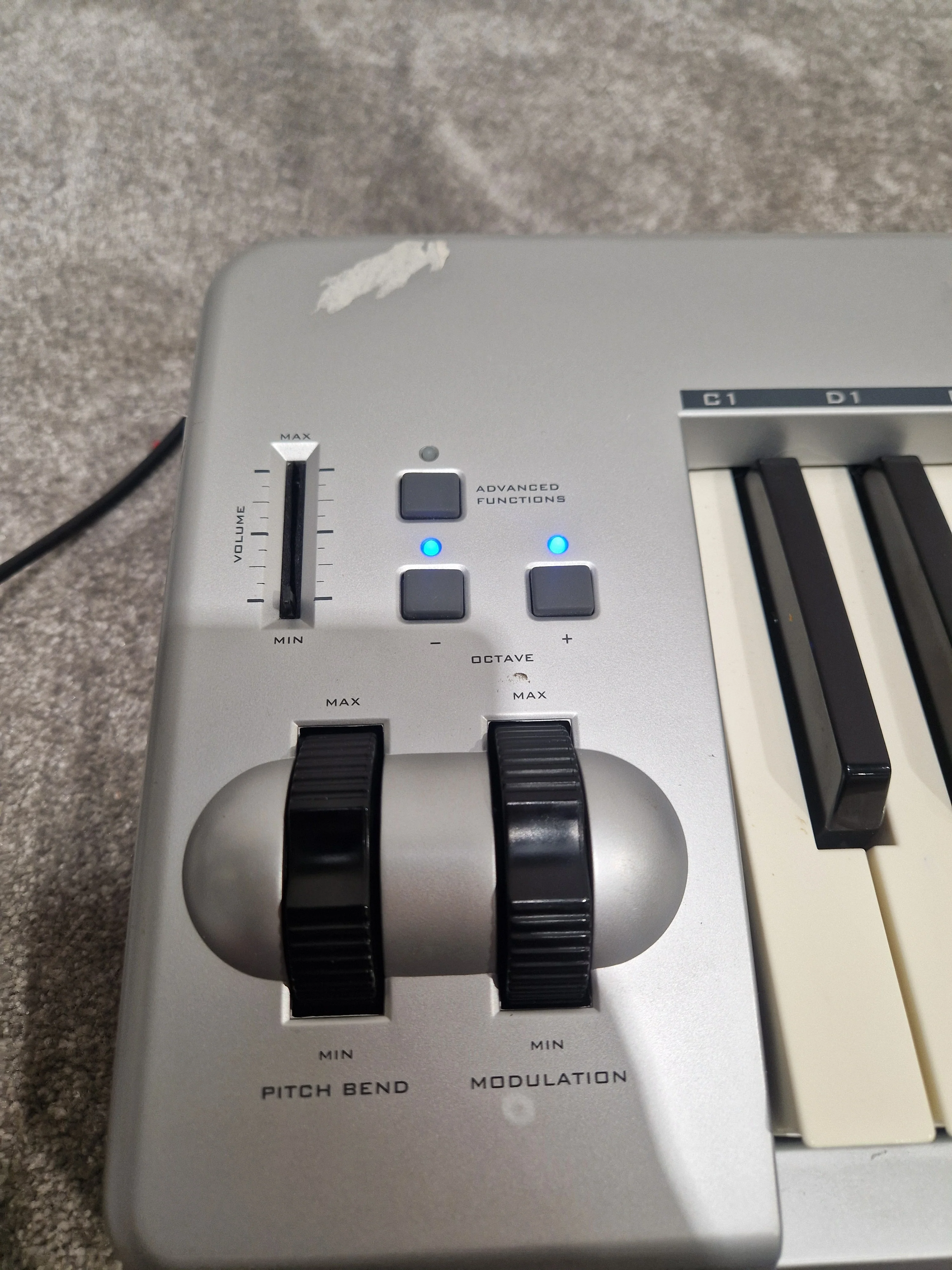 M-AUDIO Key-Station 61-ES - 61-Key MIDI Controller - Good - Image 2