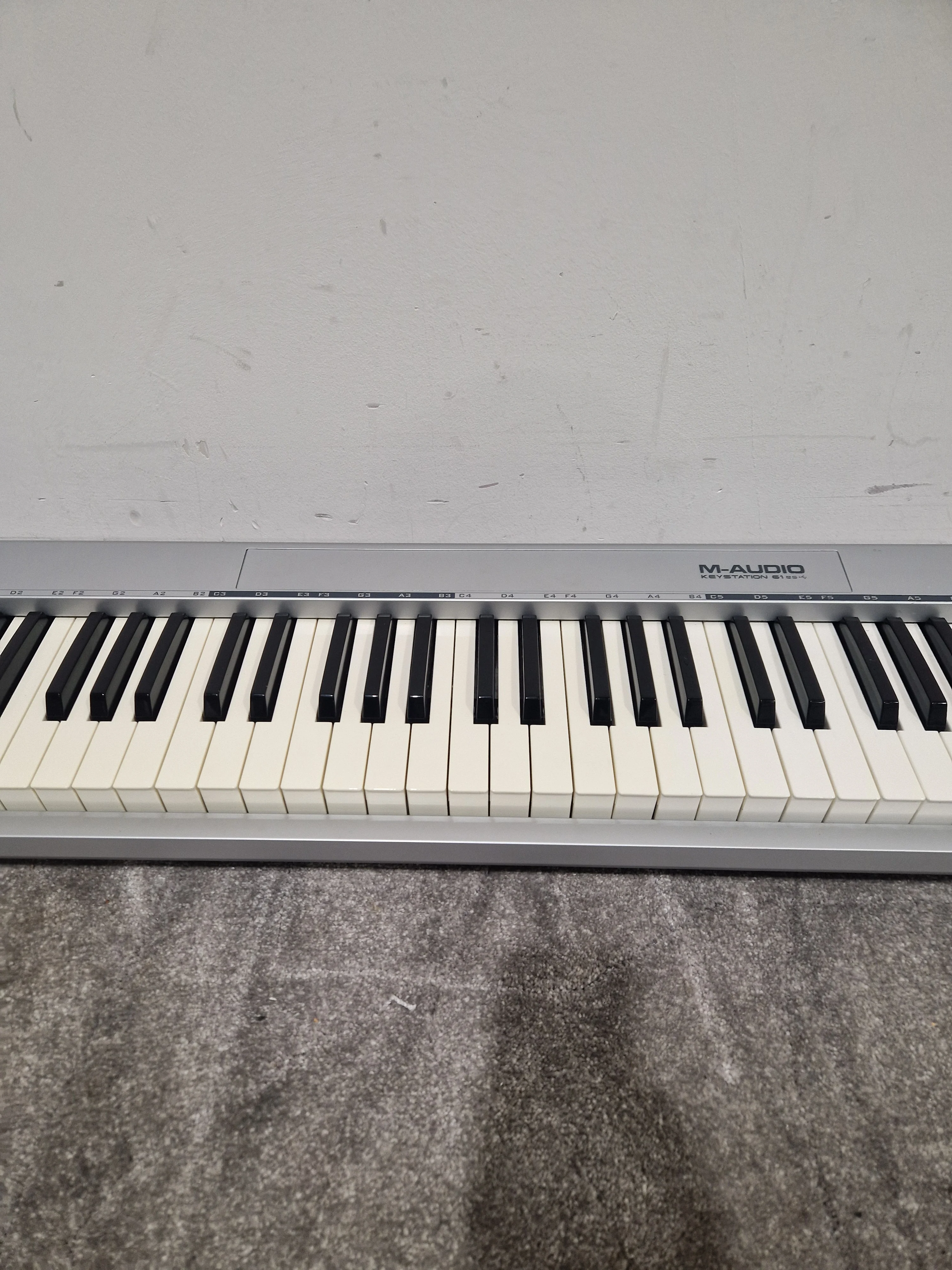 M-AUDIO Key-Station 61-ES - 61-Key MIDI Controller - Good - Image 6