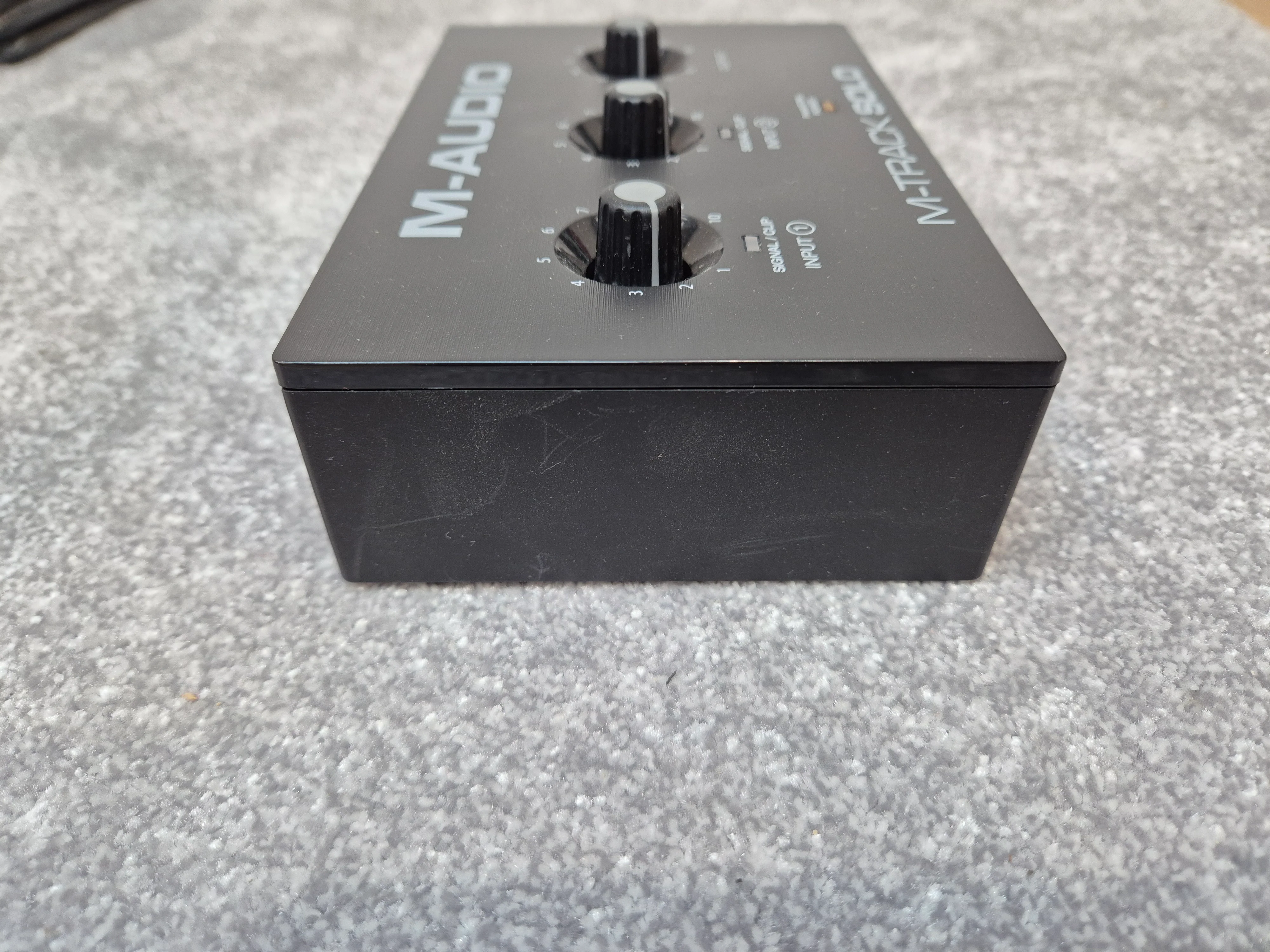 M-Audio M-Track Solo Audio Interface w/ Original Box and USB Cable - Image 4