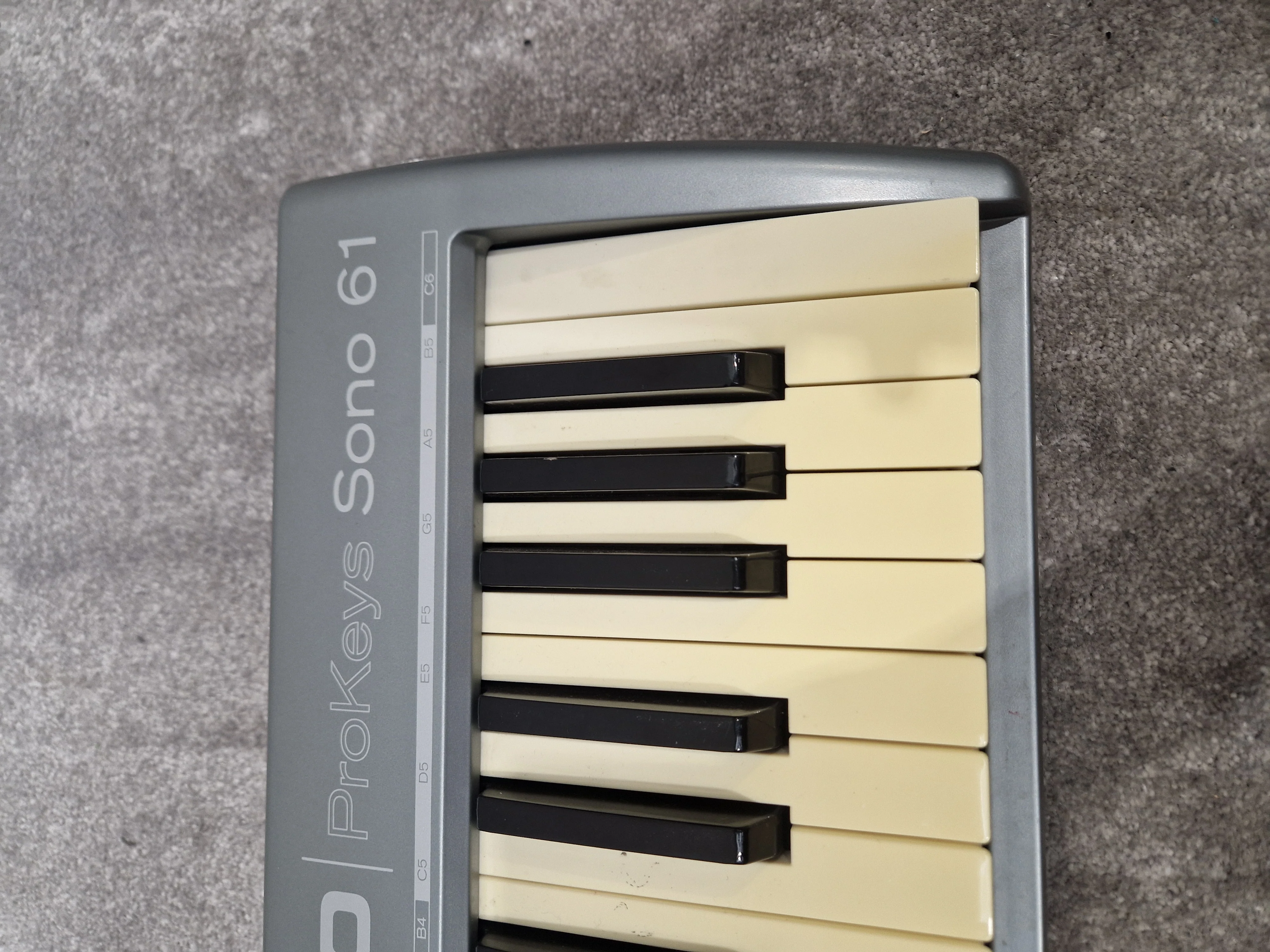 M-AUDIO Prokeys Sono 61 Keyboard - 61-Key Controller - Spares or Repair - Image 3