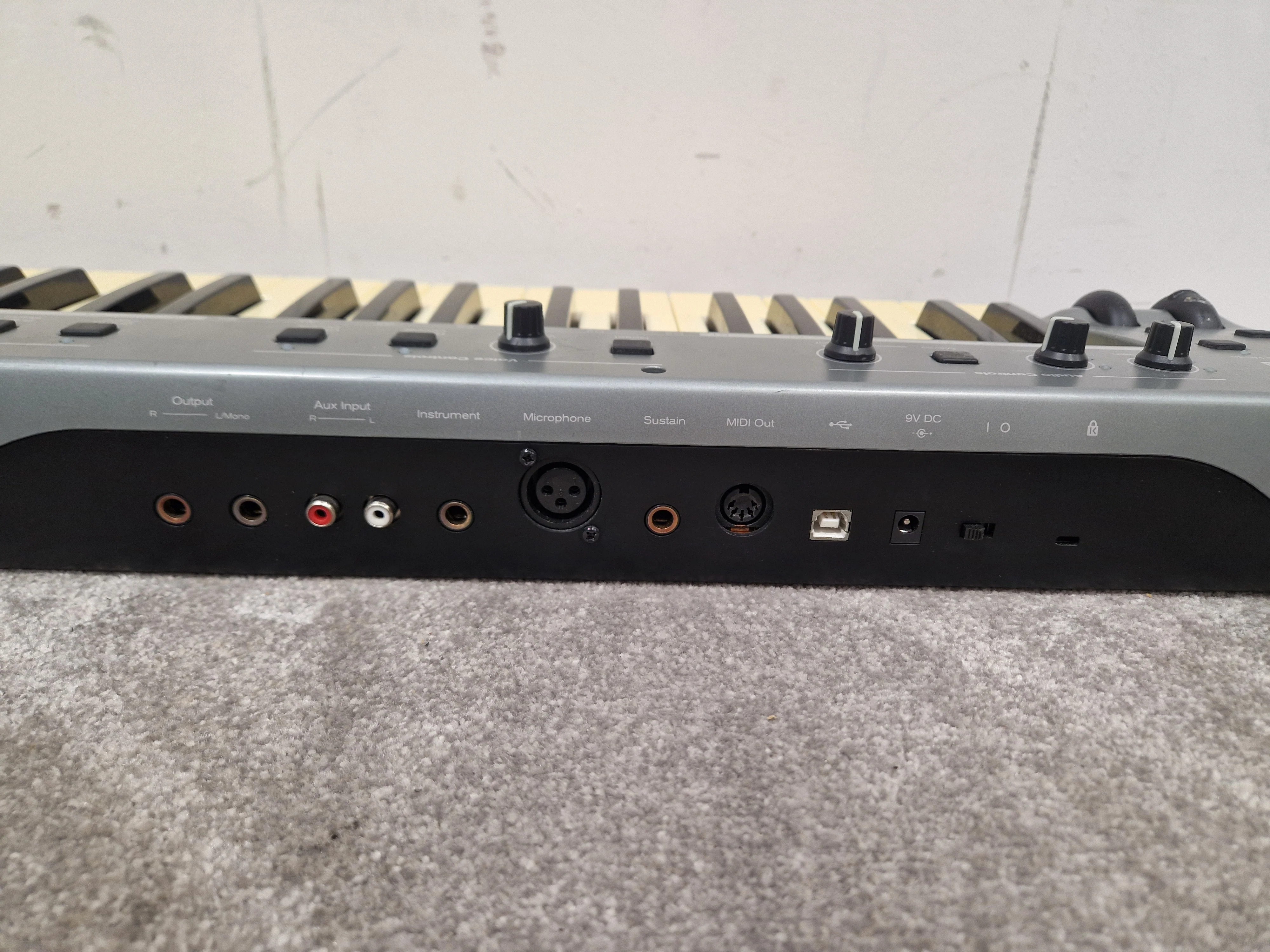M-Audio ProKeys Sono 61 Keyboard – 61 Keys, USB/MIDI – Good - Image 8