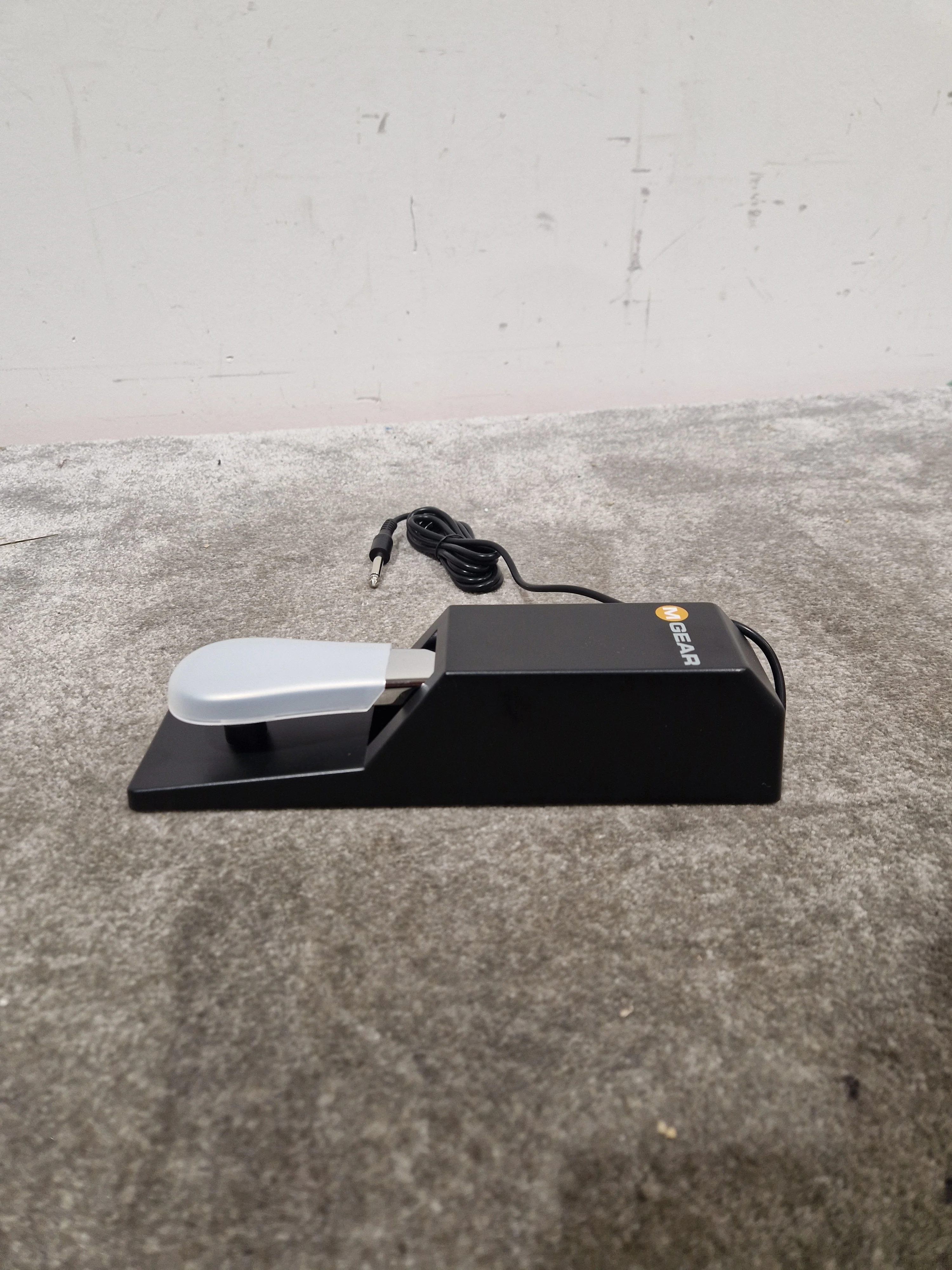 M-Audio SP-2 - Universal Sustain Pedal - Chrome - Like New - Image 7