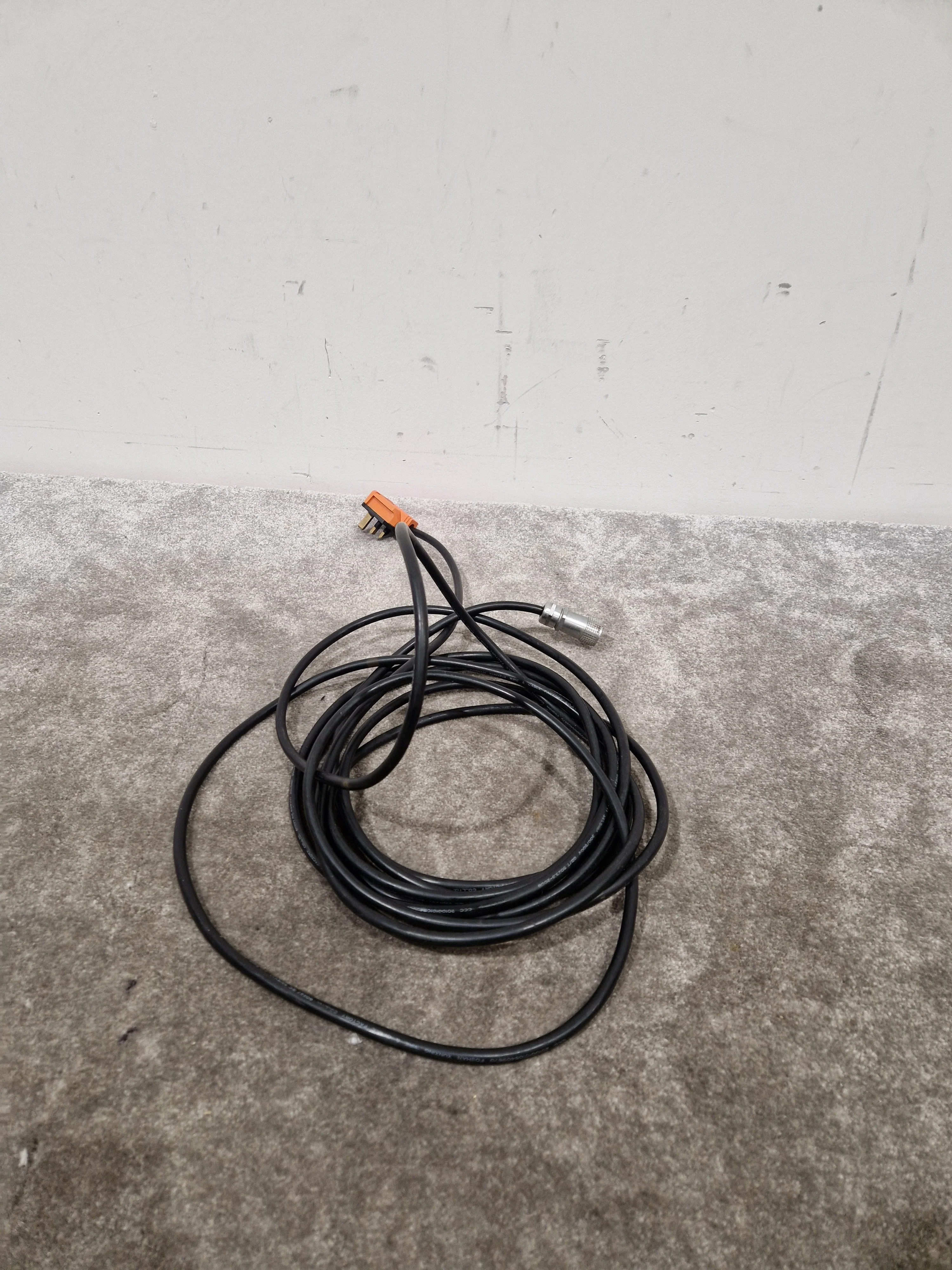 M12 Connector TO UK Plug - Industrial Grade Adapter - Good - Image 14