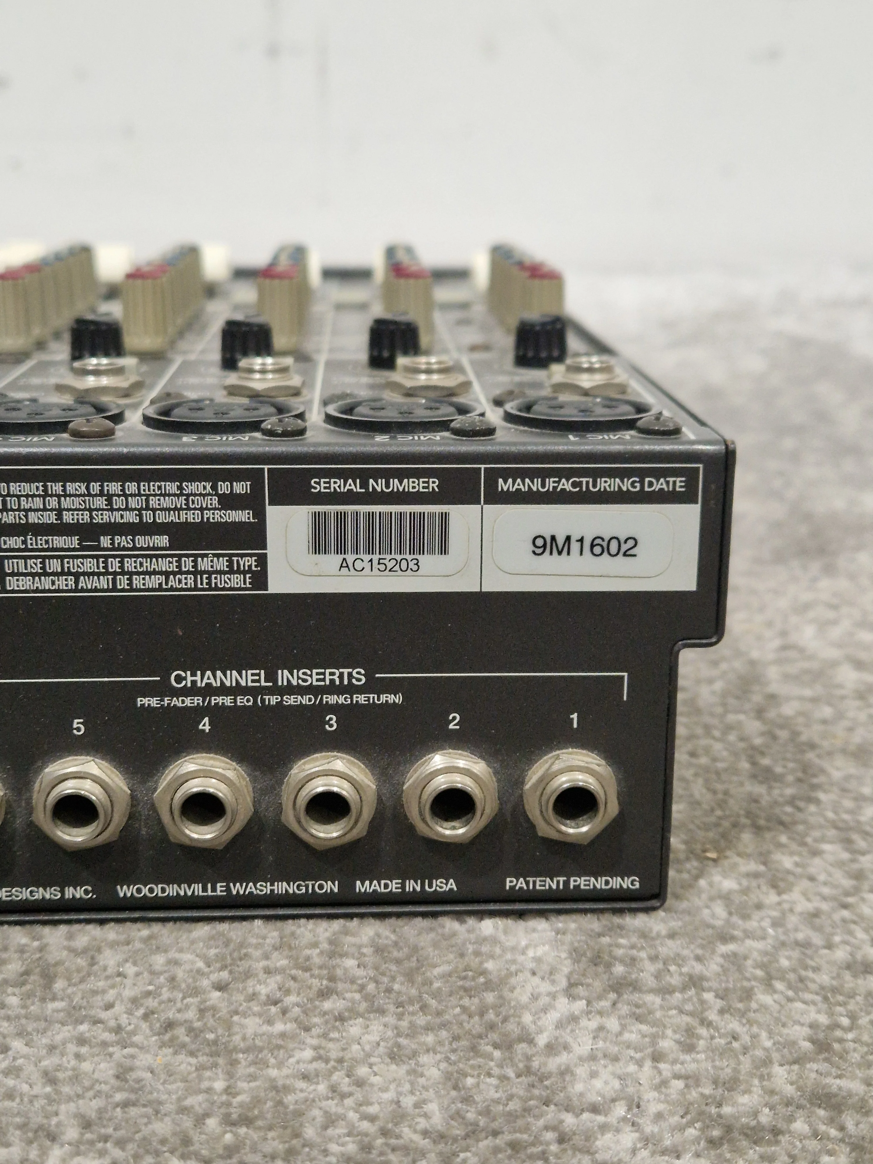 Mackie 1402VLZ Mixer - Compact 14-Channel - Good w/ Power Supply - Image 3