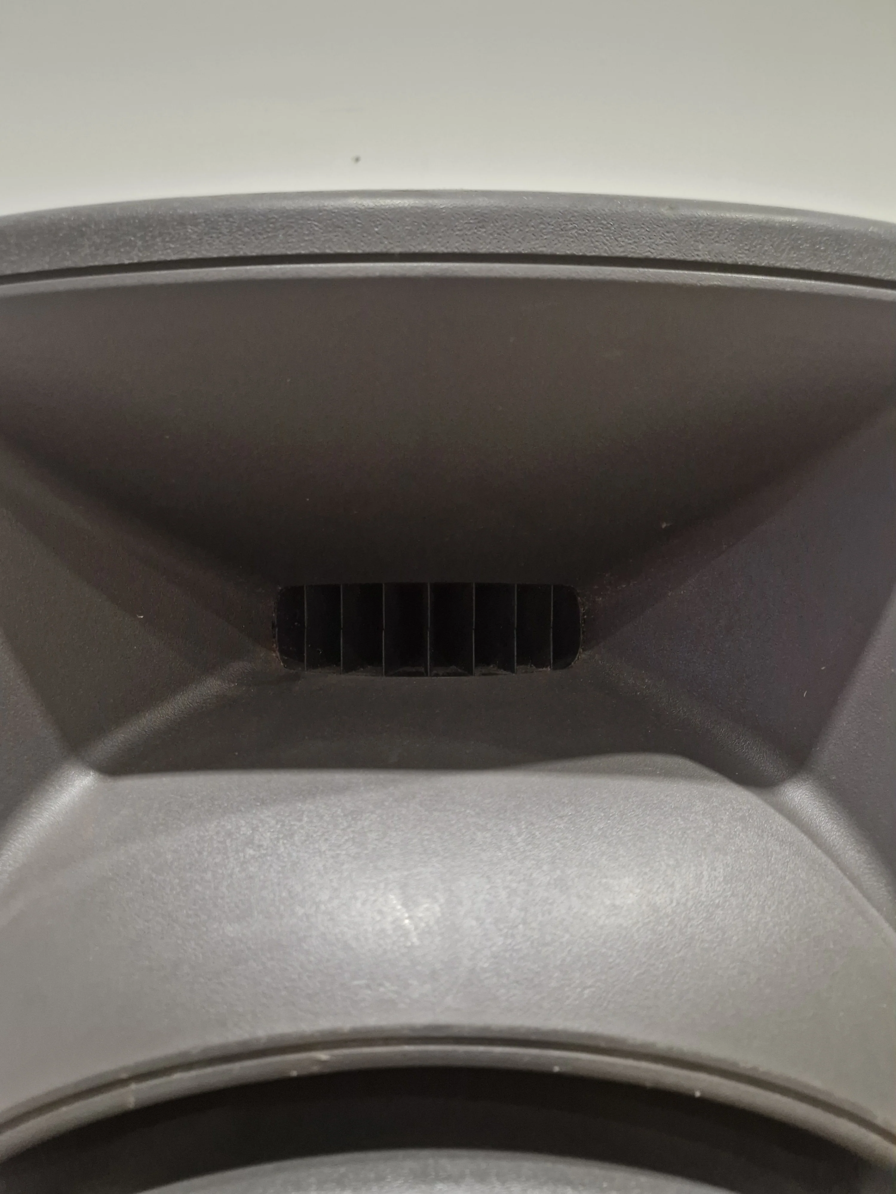 Mackie C300 PA Speaker - 400W Passive Loudspeaker - Very Good - Image 2