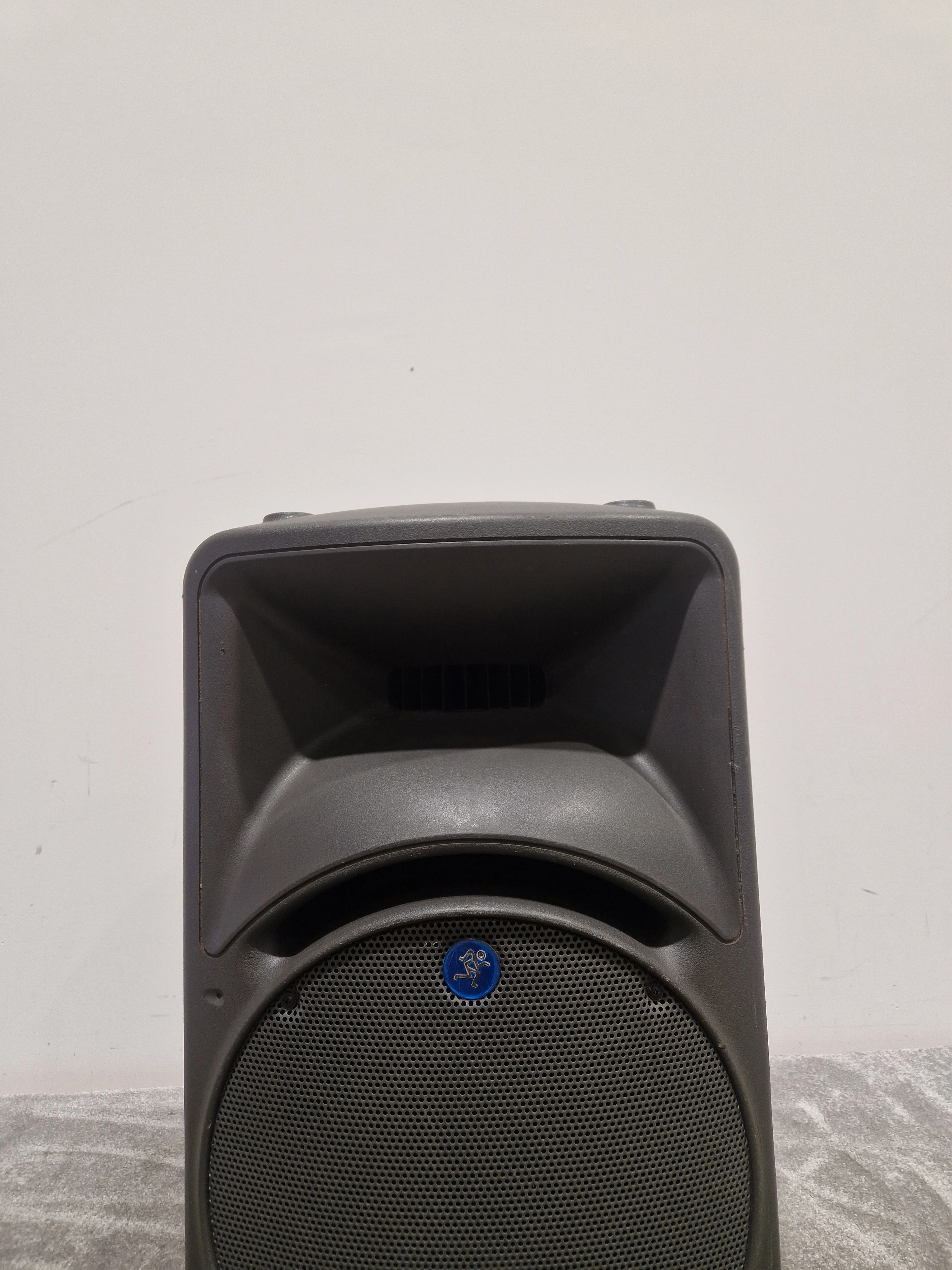 Mackie C300 PA Speaker - 400W Passive Loudspeaker - Very Good - Image 4