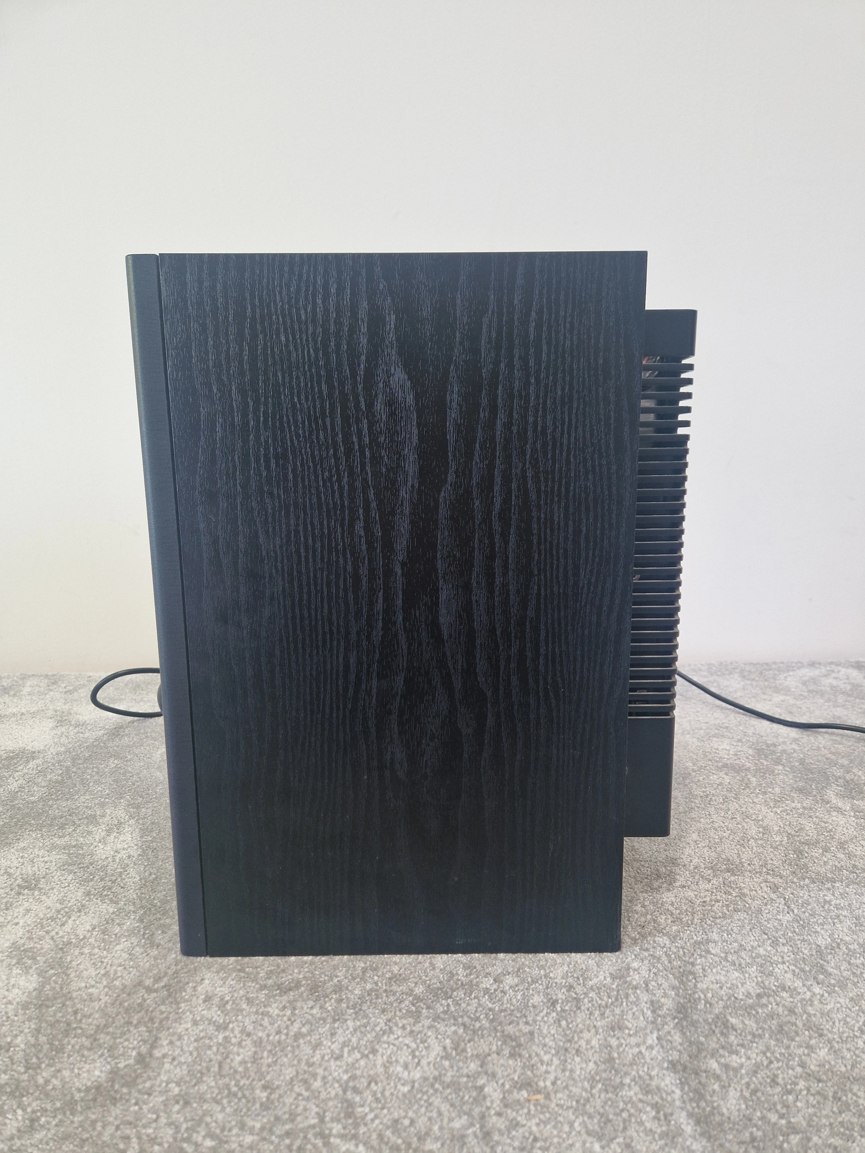 Mackie HR824 Powered Studio Monitor – Active Bi-Amp Speaker - Very Good - Image 4