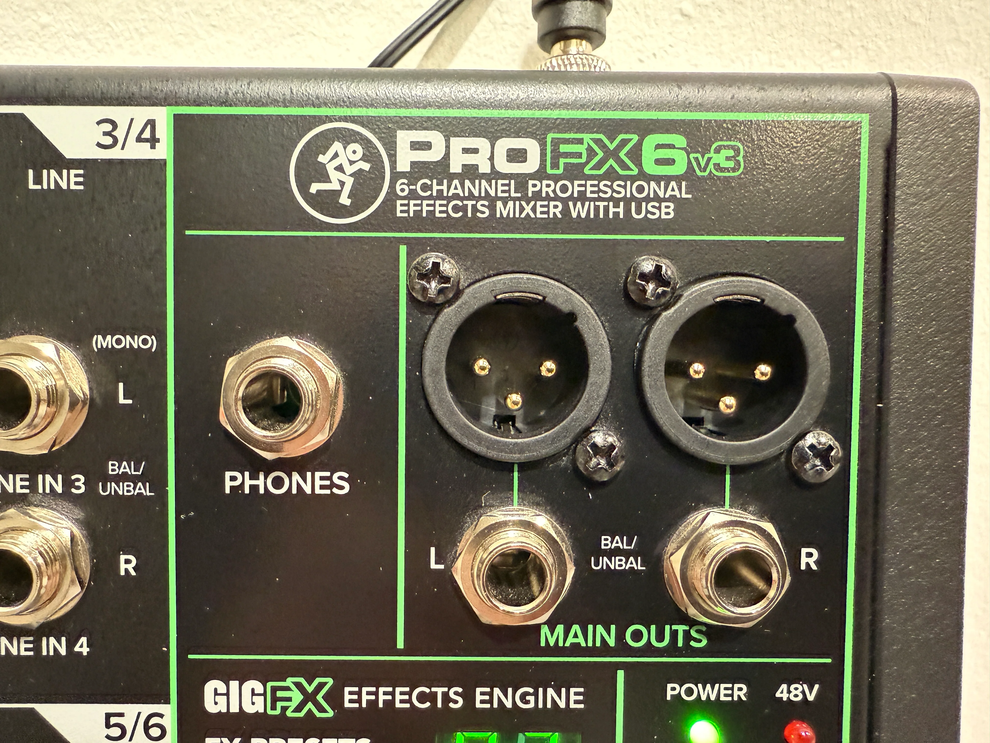 Mackie ProFX6v3 6-Channel Professional Effects Mixer with USB - Image 2
