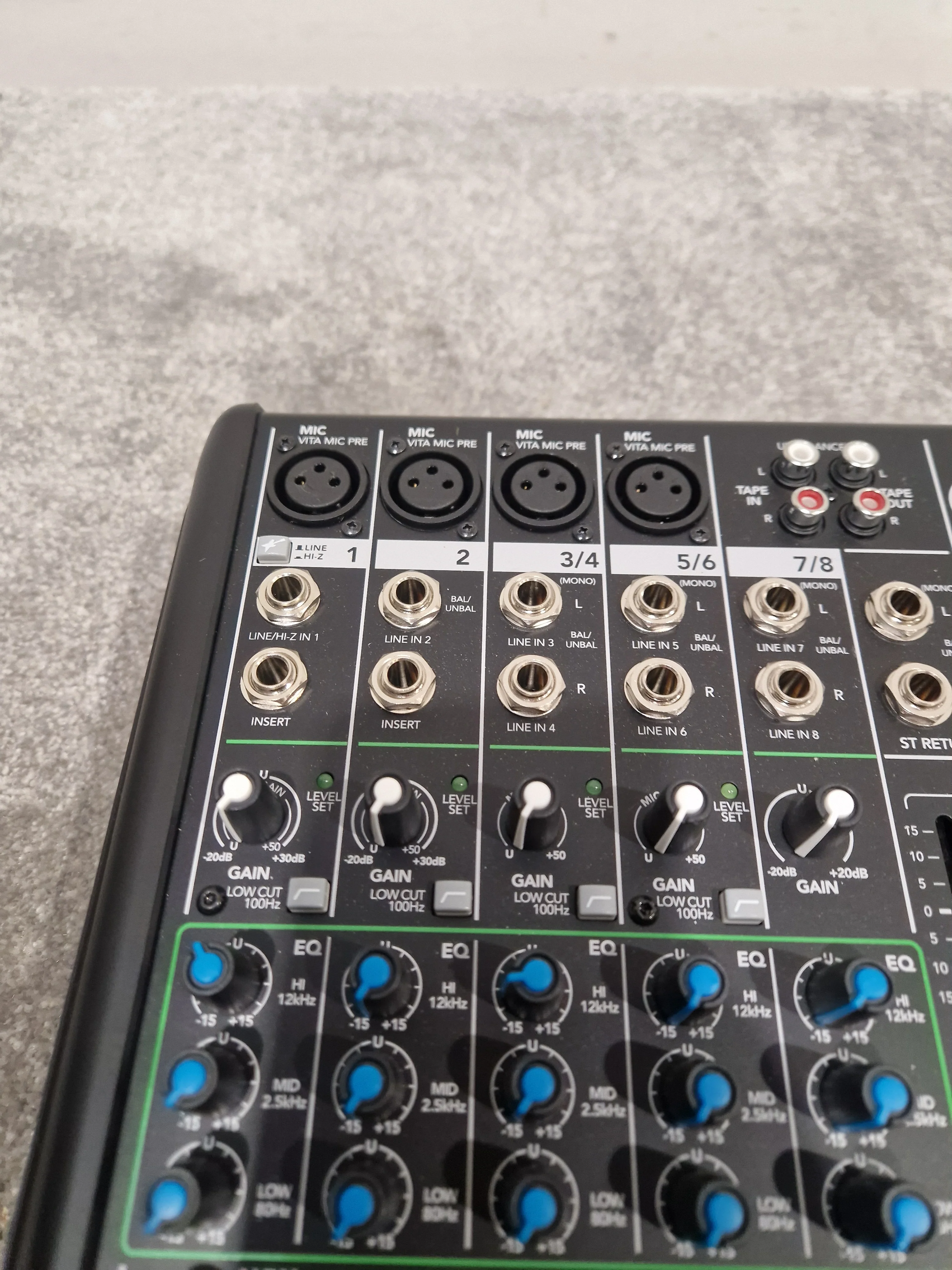 Mackie PROFX8 8-Channel Effects Mixer - Built-In Effects - Excellent w/ Original Box & Power Cable - Image 3