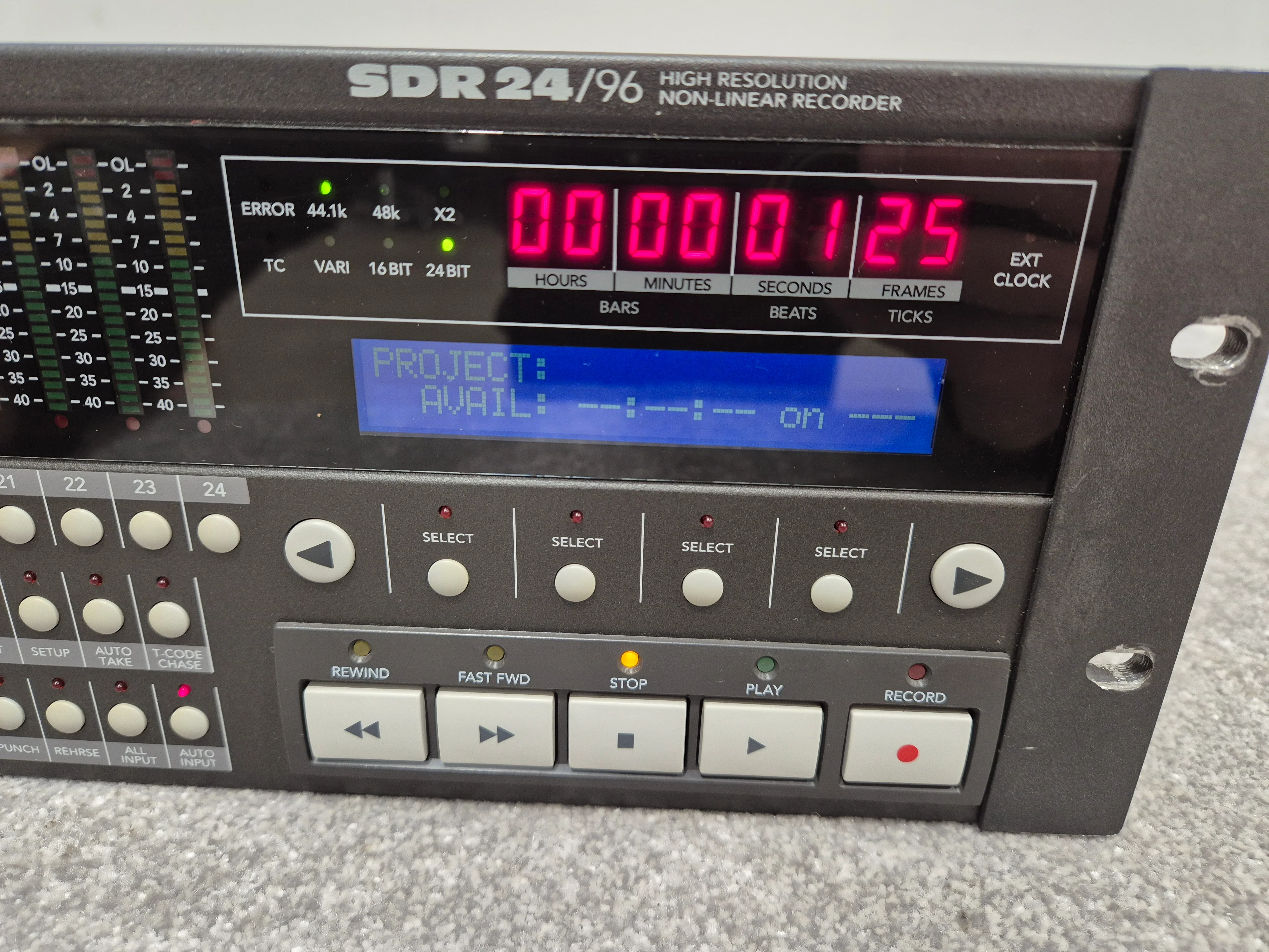 Mackie SDR24/96 - Hard Drive Recorder w/ Removable Media Case (Faulty Capacitor) - Image 6