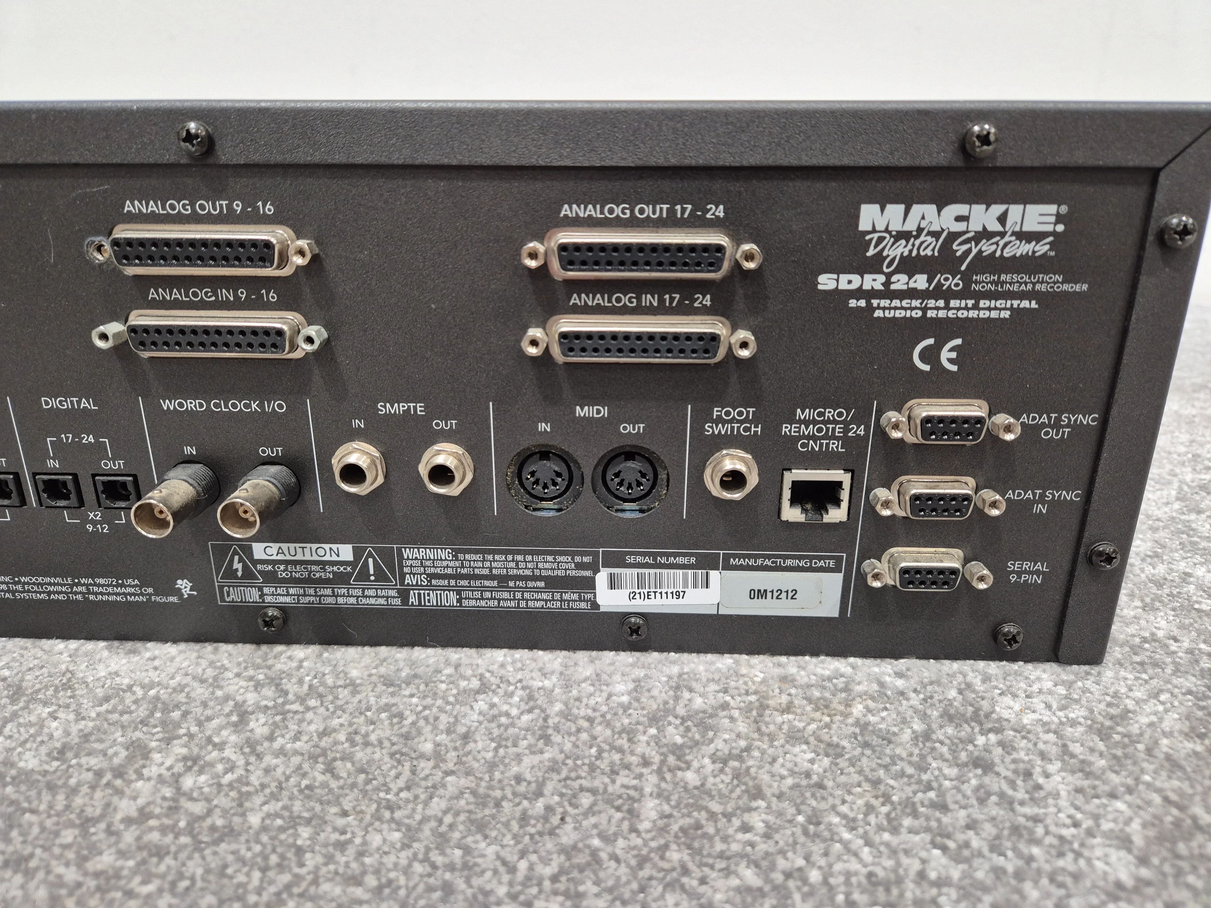 Mackie SDR24/96 - Hard Drive Recorder w/ Removable Hard Drive - Image 9