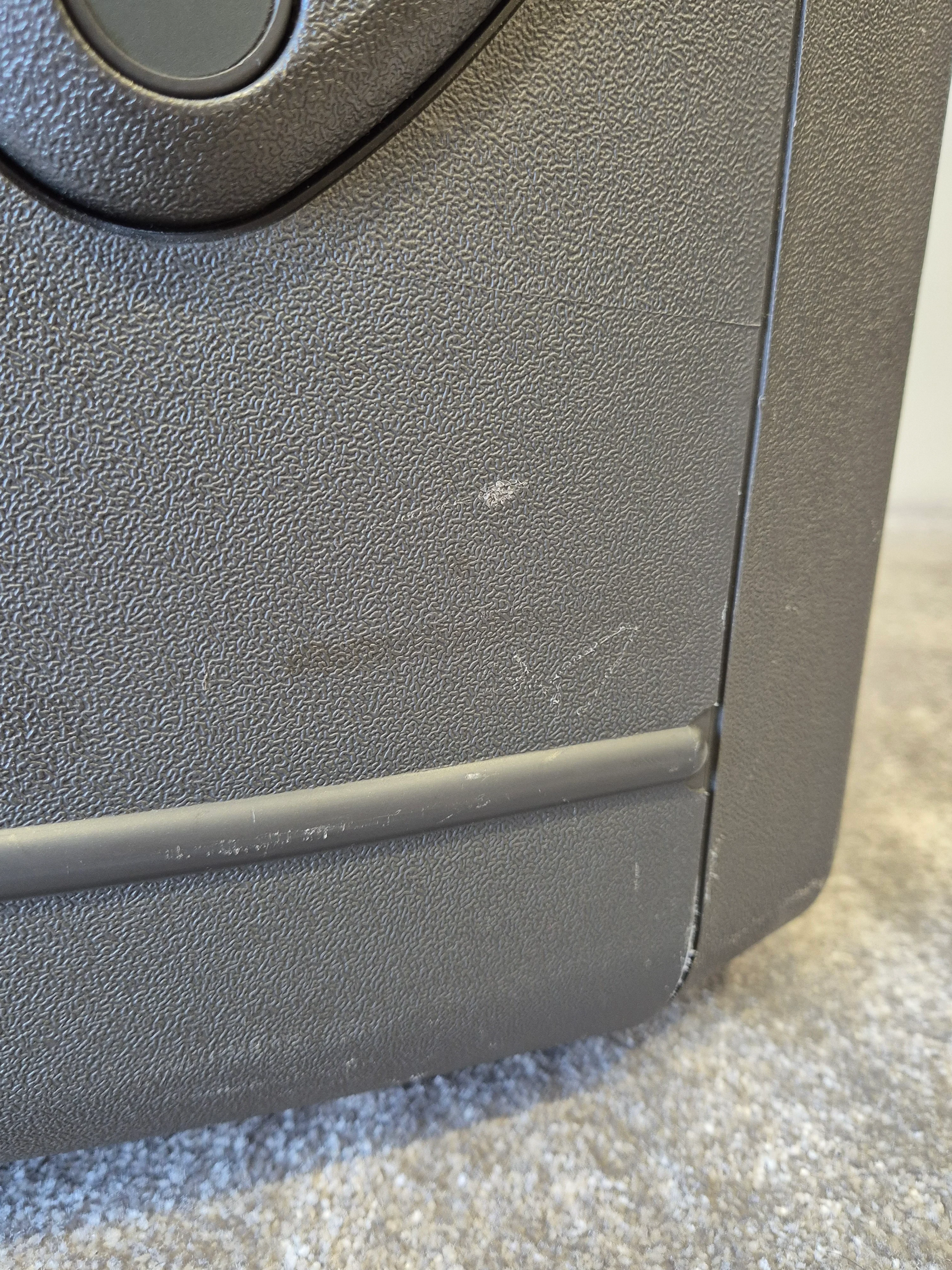Mackie SRM350 - Active PA Speaker w/ Mackie Soft Bag - Very Good - Image 10