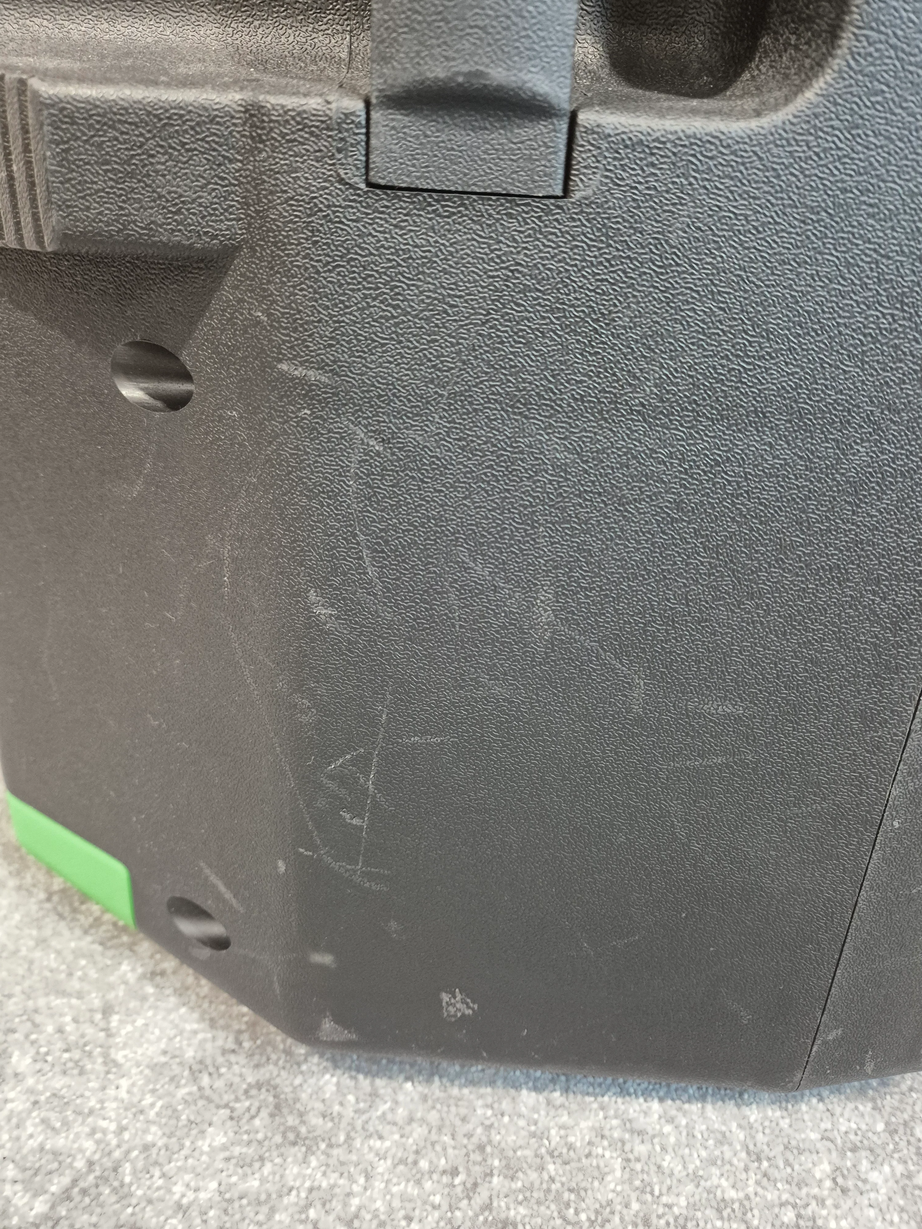 Mackie Thrash 212 - 1300 watts Active PA Speaker - Image 7