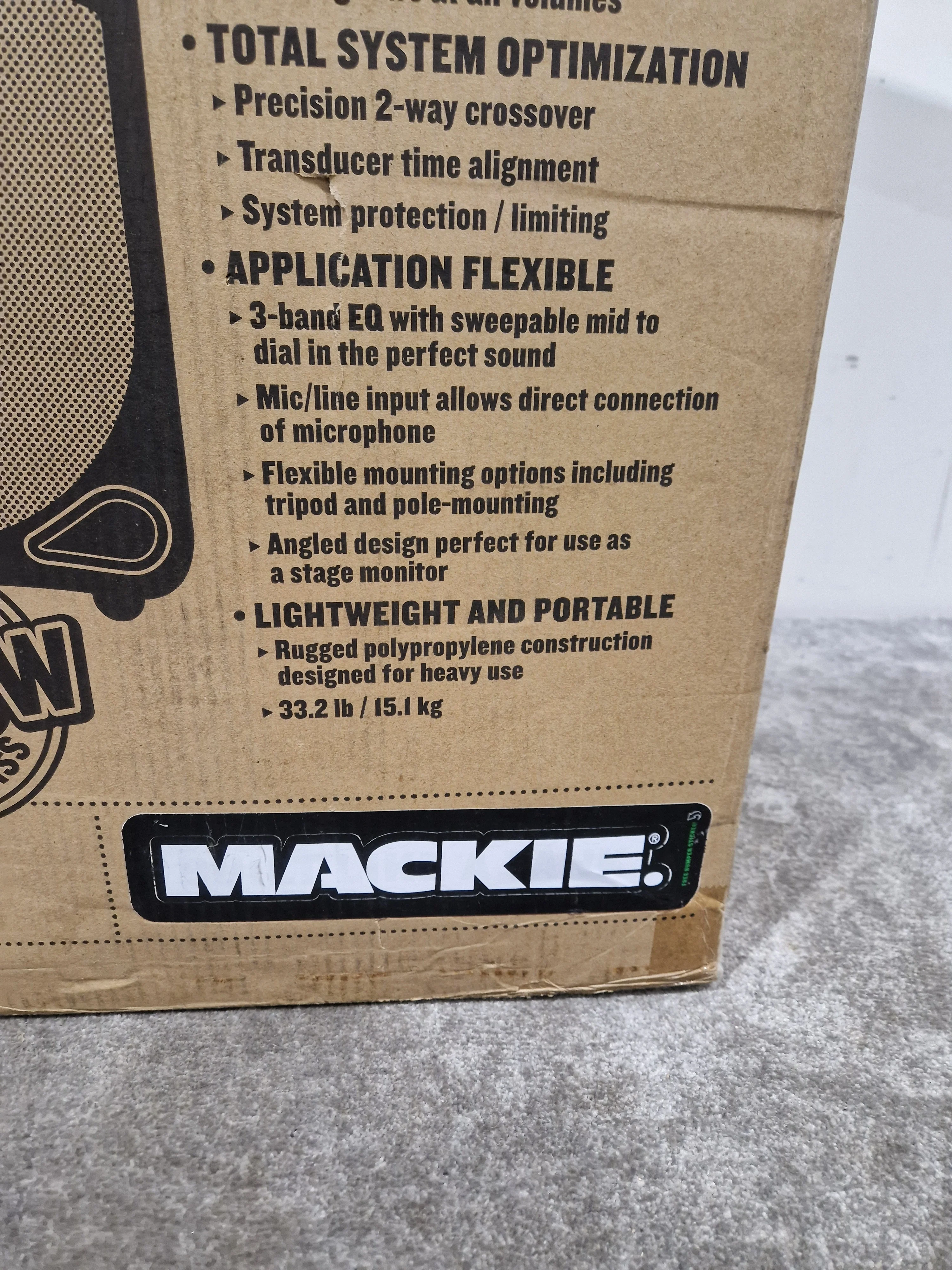 Mackie Thump 12BST - 1300W Loudspeaker - Excellent w/ Power Supply and Soft Case - Image 11