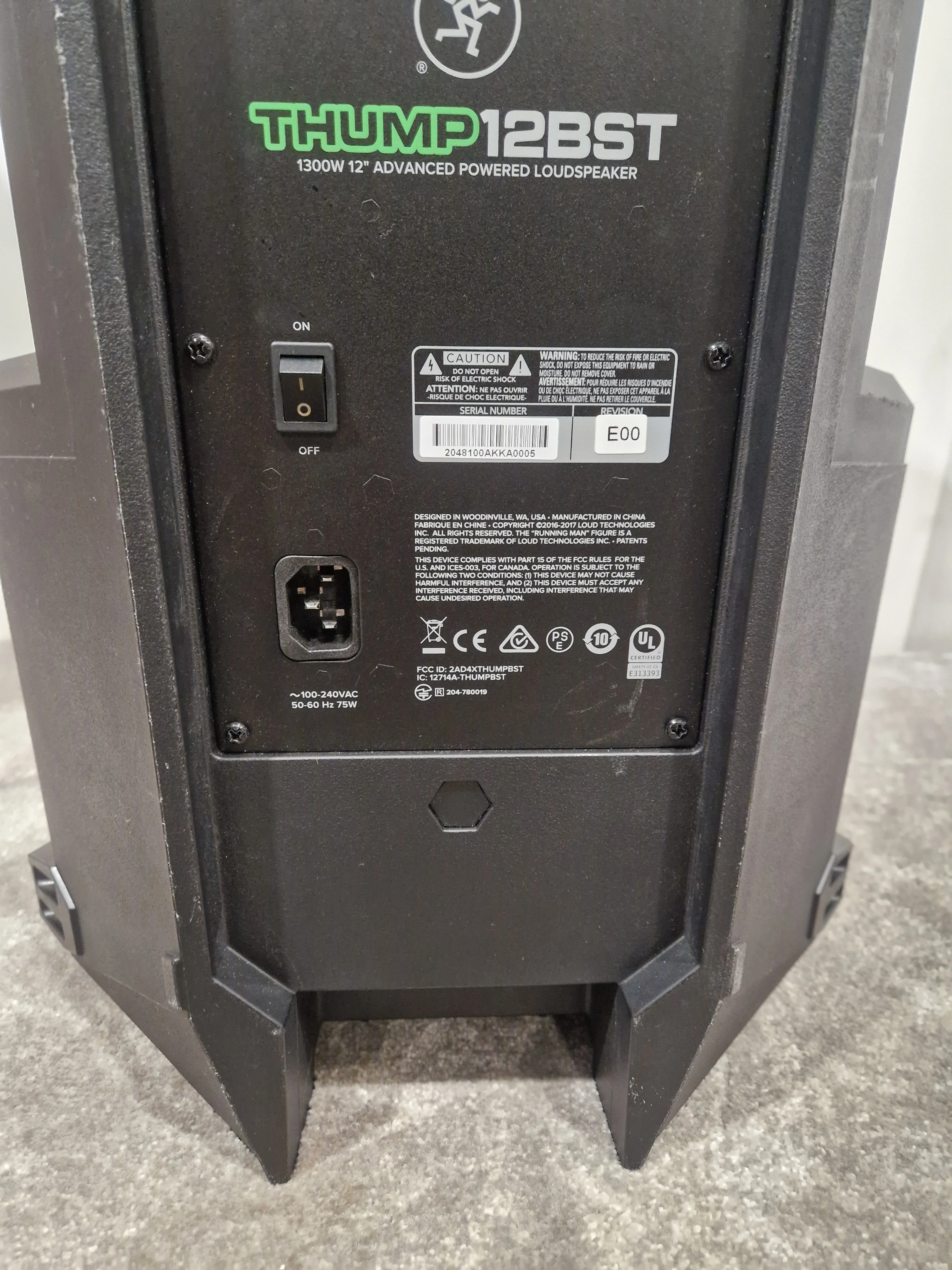 Mackie Thump 12BST - 1300W Loudspeaker - Excellent w/ Power Supply and Soft Case - Image 6