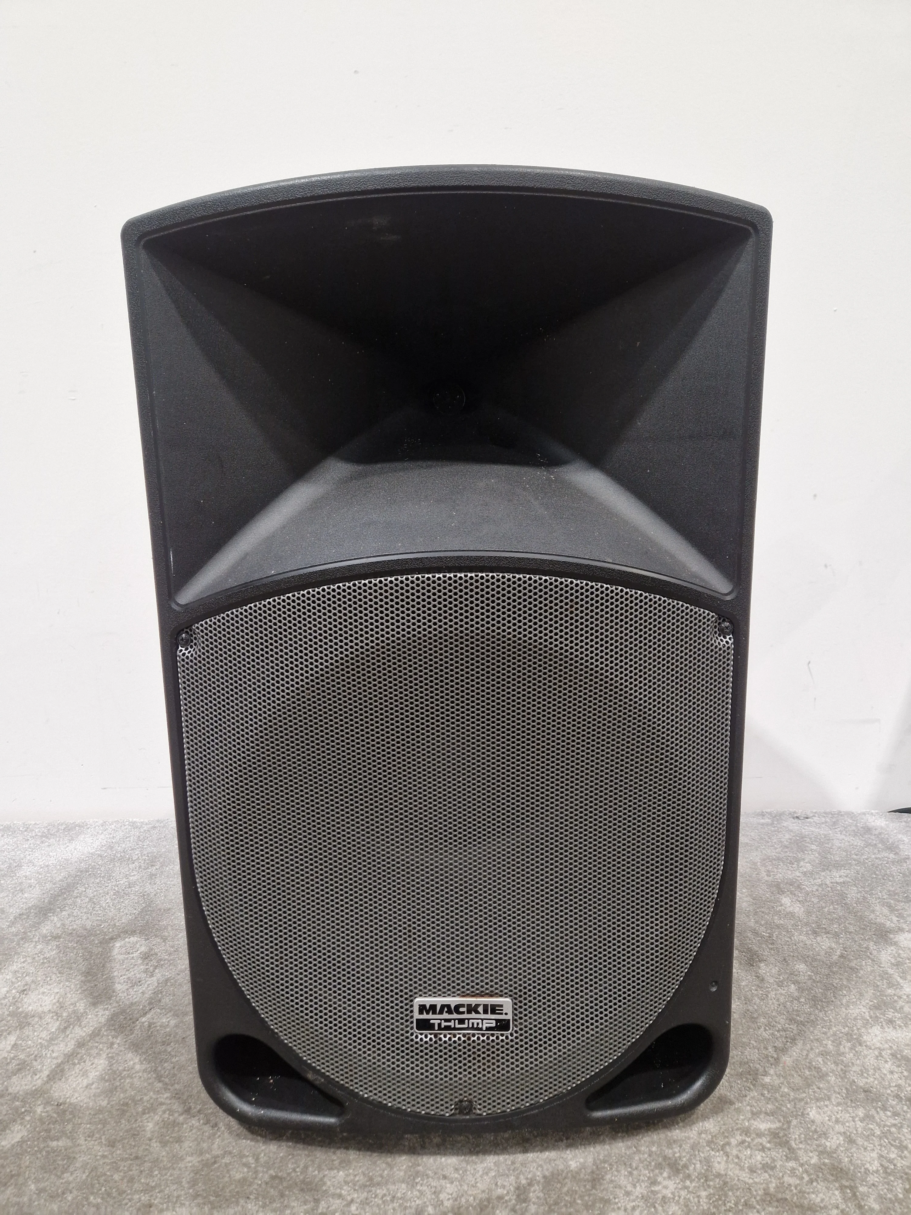Mackie Thump TH-15A - 2-Way Active Loudspeaker - Spares or Repair