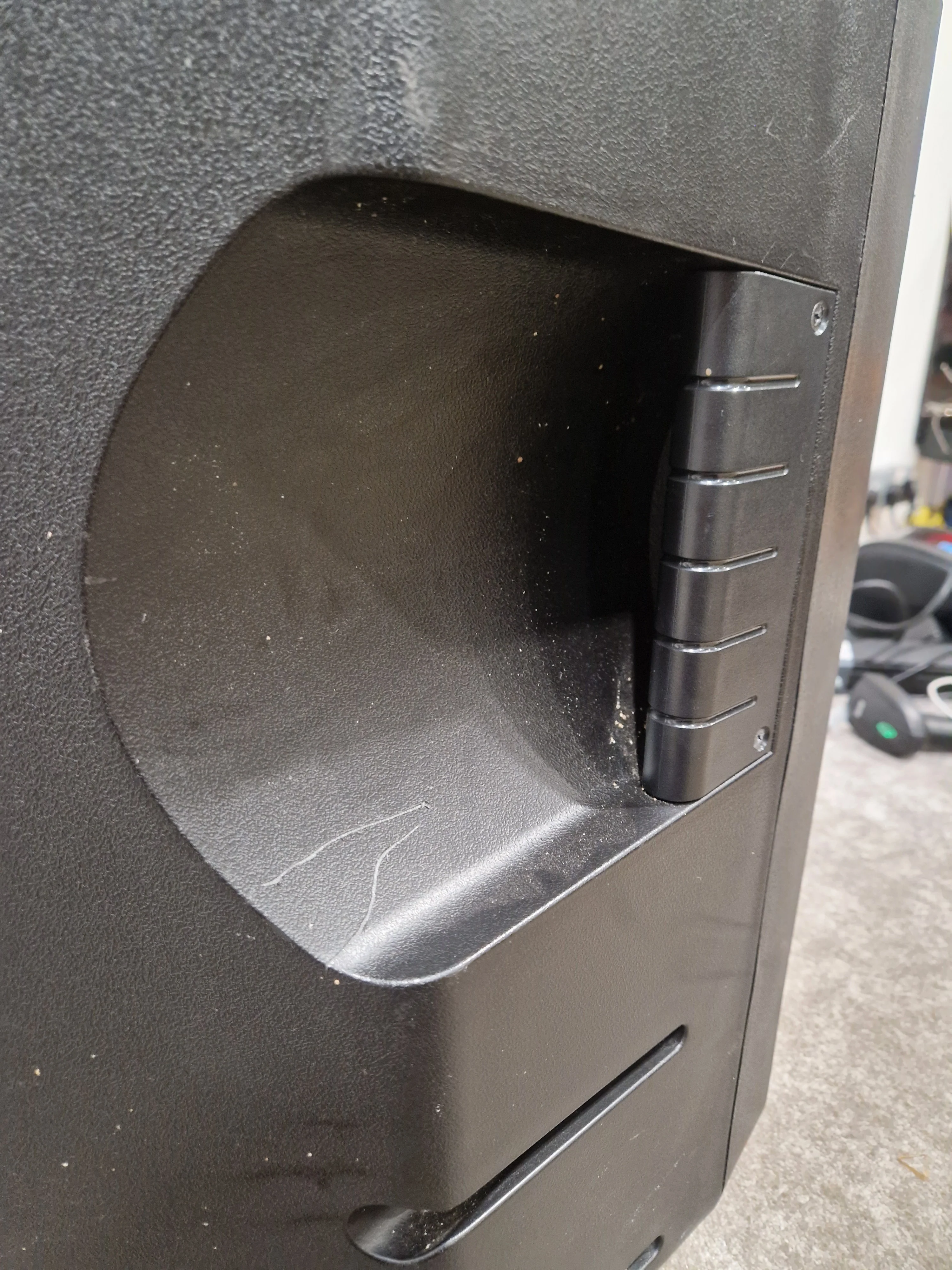 Mackie Thump TH-15A - 2-Way Active Loudspeaker - Spares or Repair - Image 9