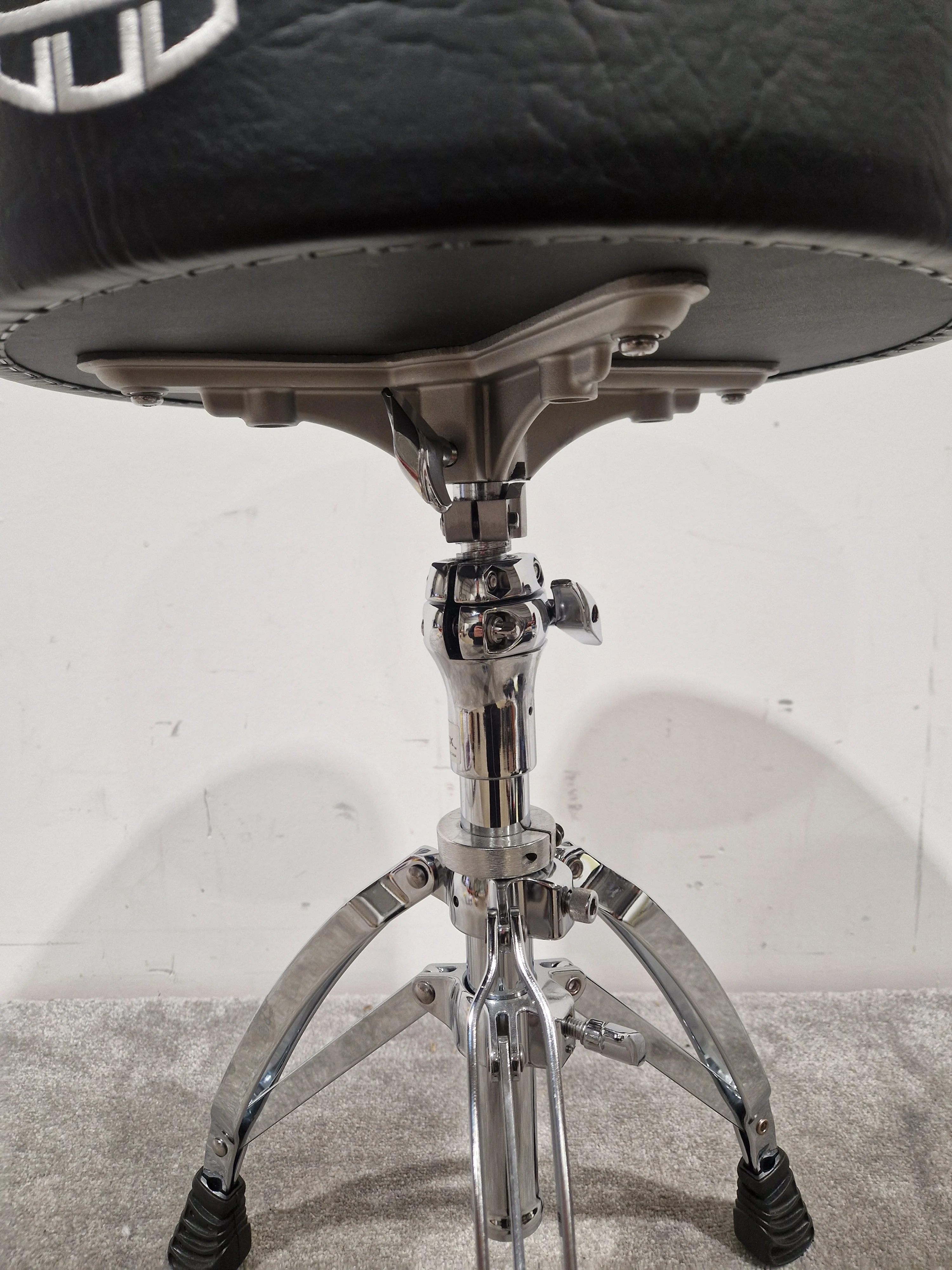 Mapex Drum Stool - Adjustable Height Design - Excellent - Image 2