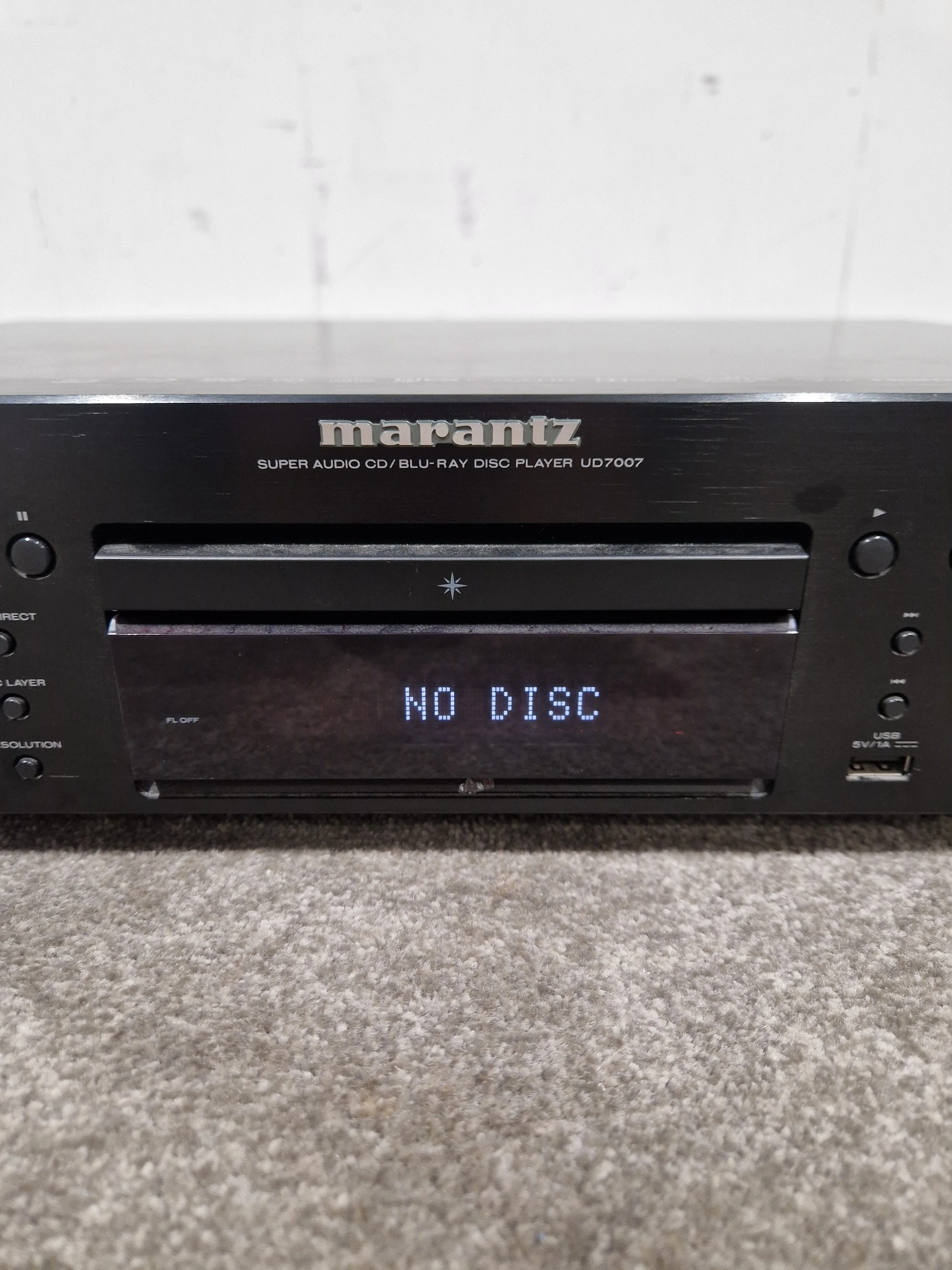 Marantz Blue Ray Player. UD7007 - Audiophile Quality Playback - Fair w/ Power Supply & Remote & cables - Image 16