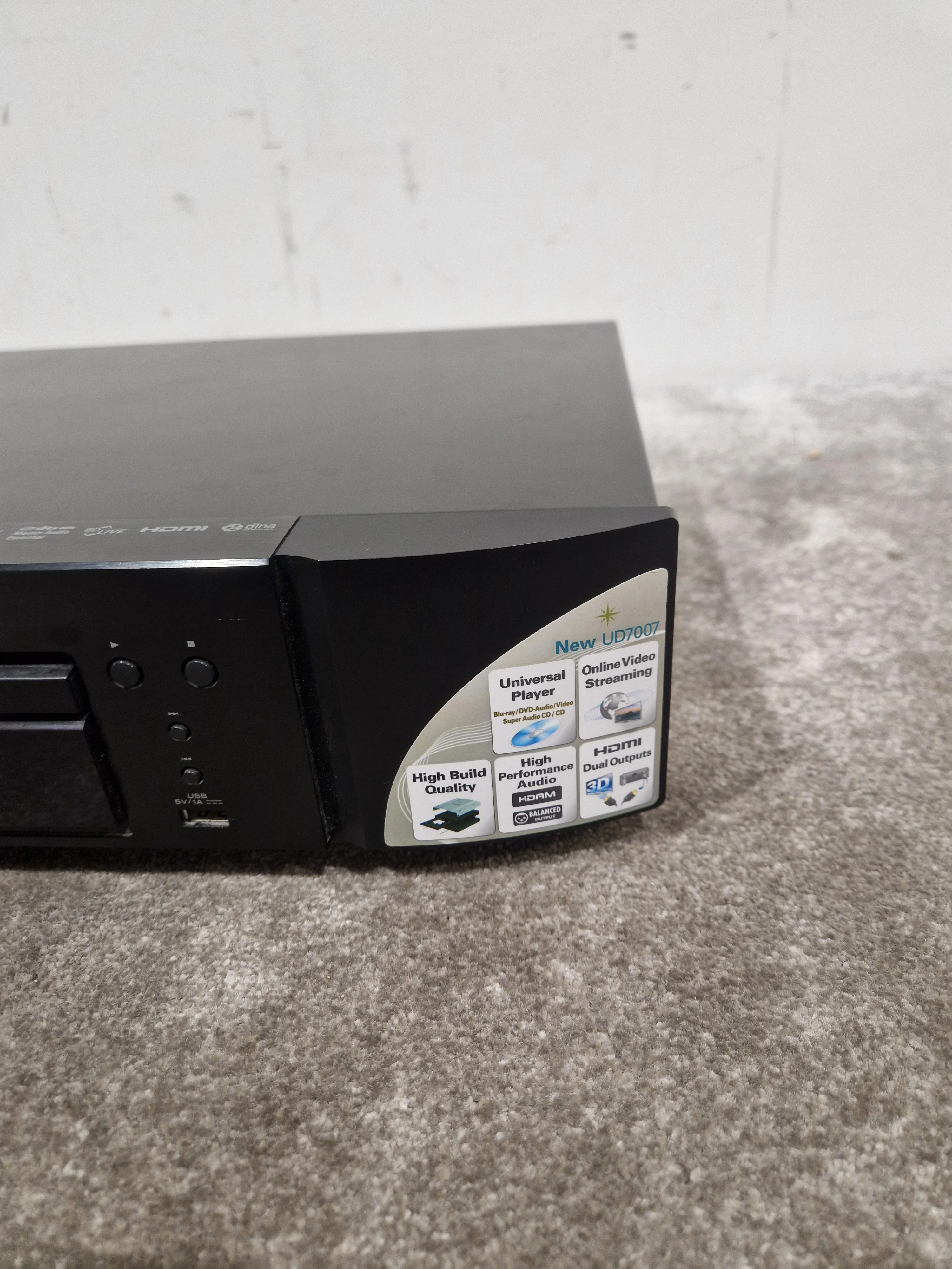 Marantz Blue Ray Player. UD7007 - Audiophile Quality Playback - Fair w/ Power Supply & Remote & cables - Image 4