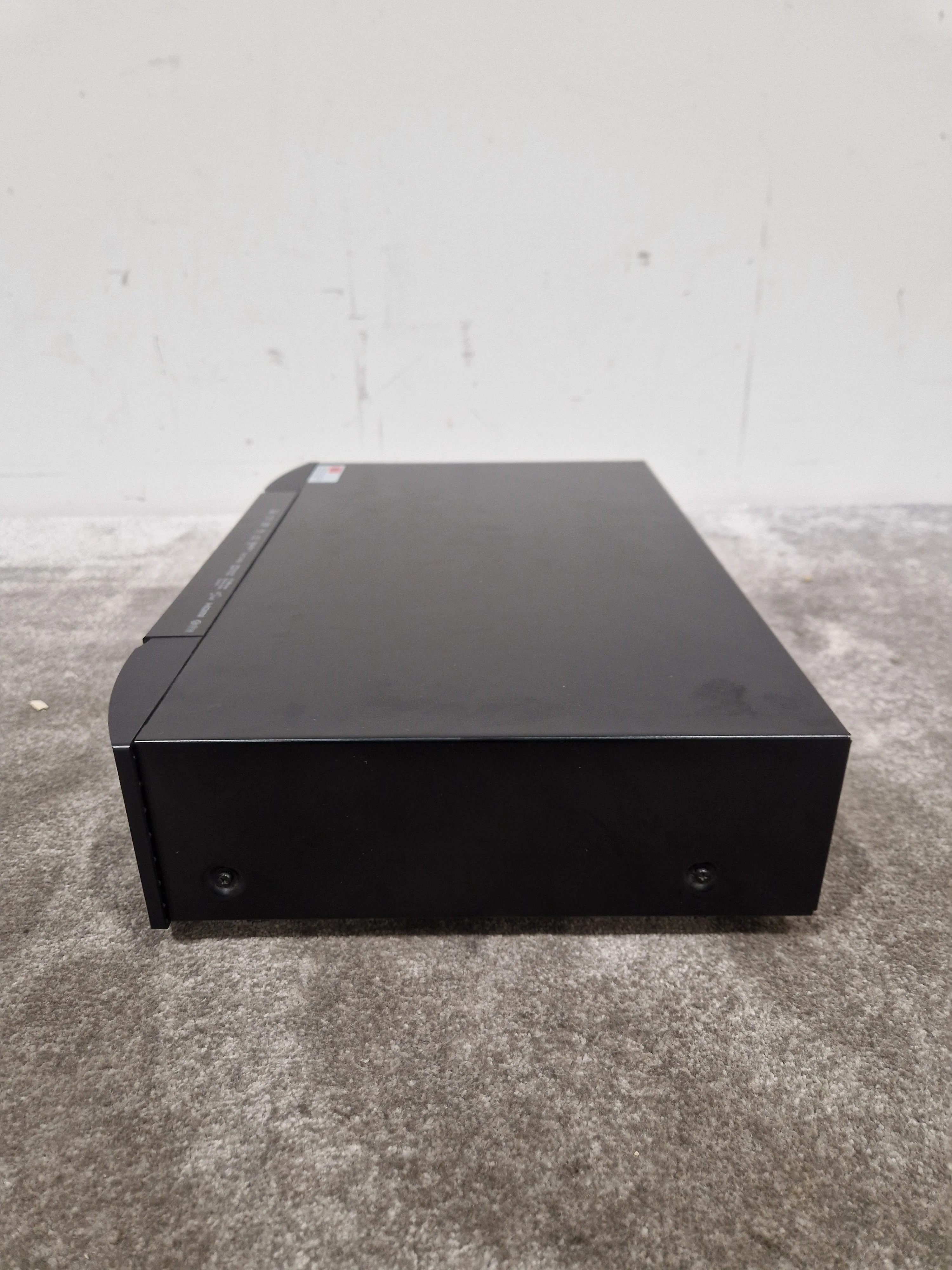 Marantz Blue Ray Player. UD7007 - Audiophile Quality Playback - Fair w/ Power Supply & Remote & cables - Image 9