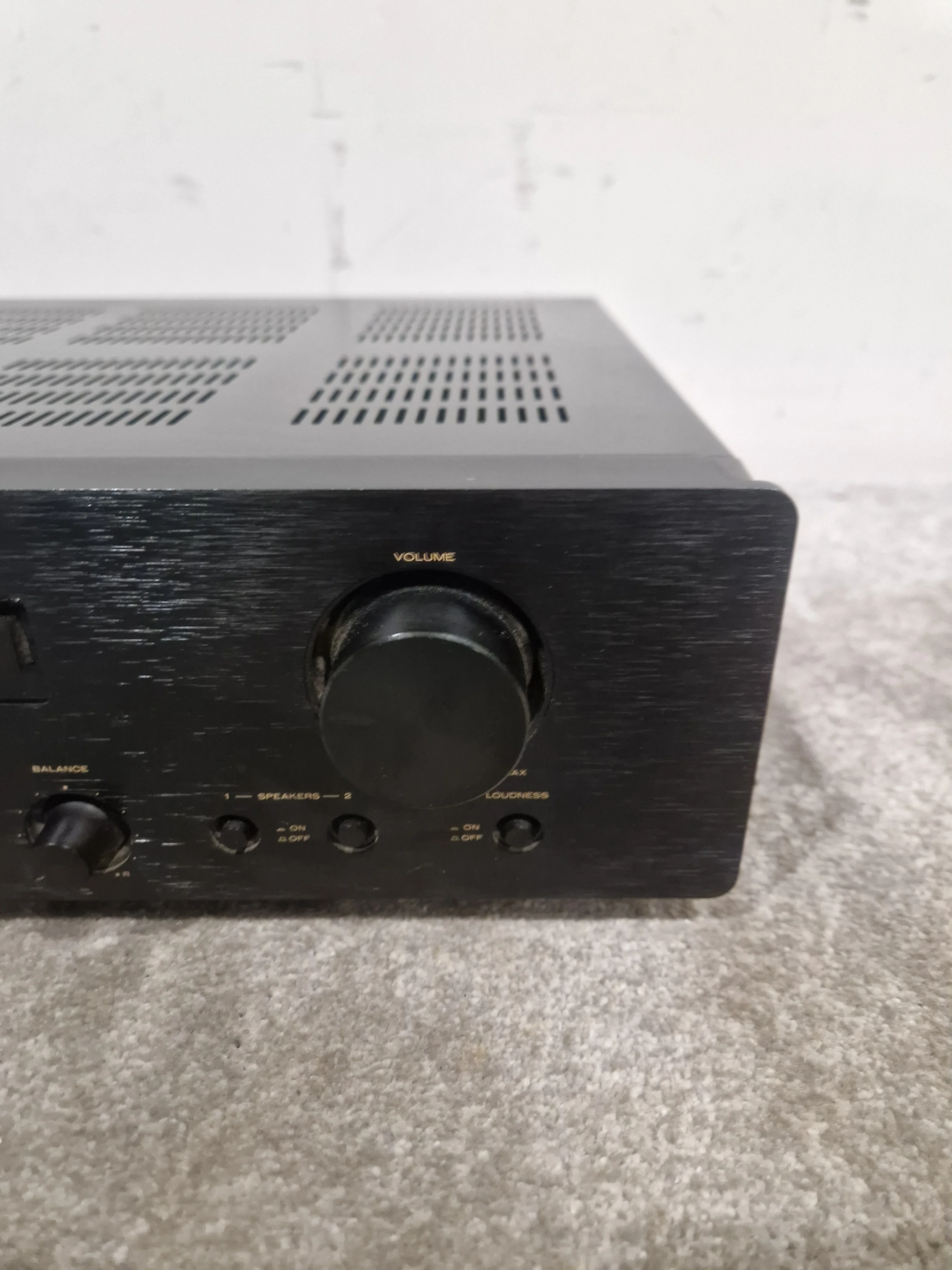 Marantz PM6002 - Integrated Amplifier - Black - Good w/ remote - Image 4