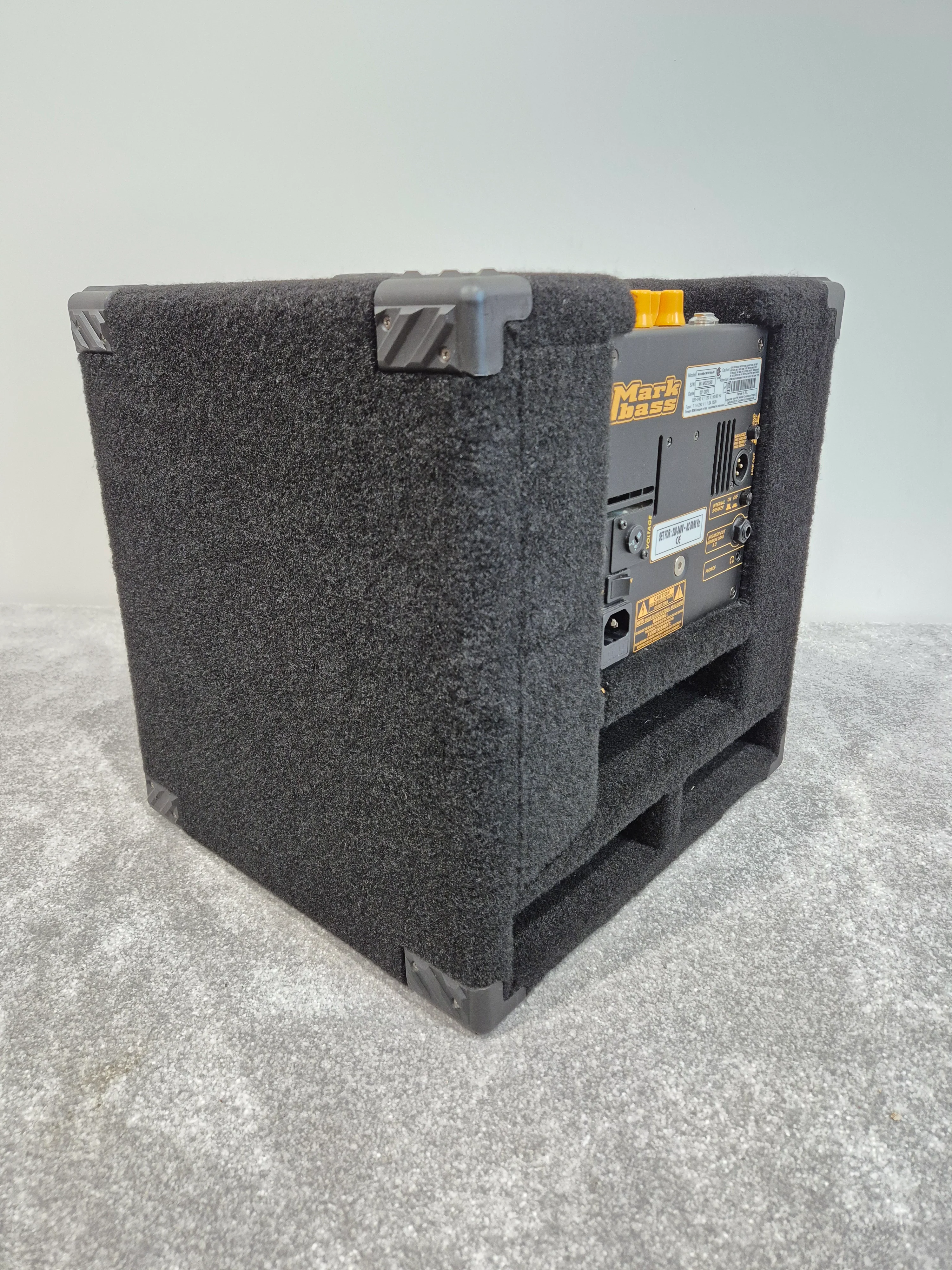 Markbass CMD Micro 60 - Compact and Lightweight Combo Bass Amplifier - Image 3