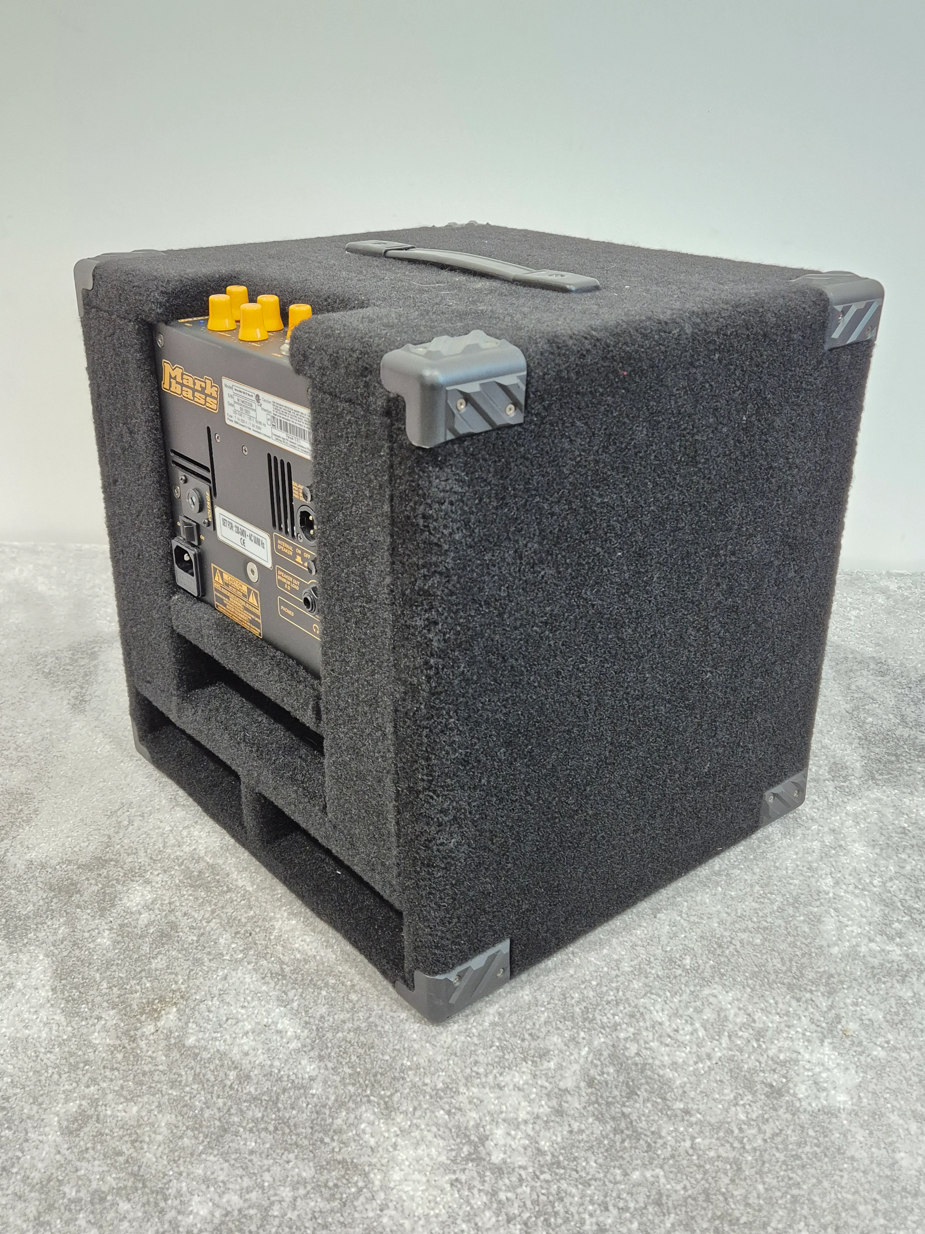 Markbass CMD Micro 60 - Compact and Lightweight Combo Bass Amplifier - Image 7