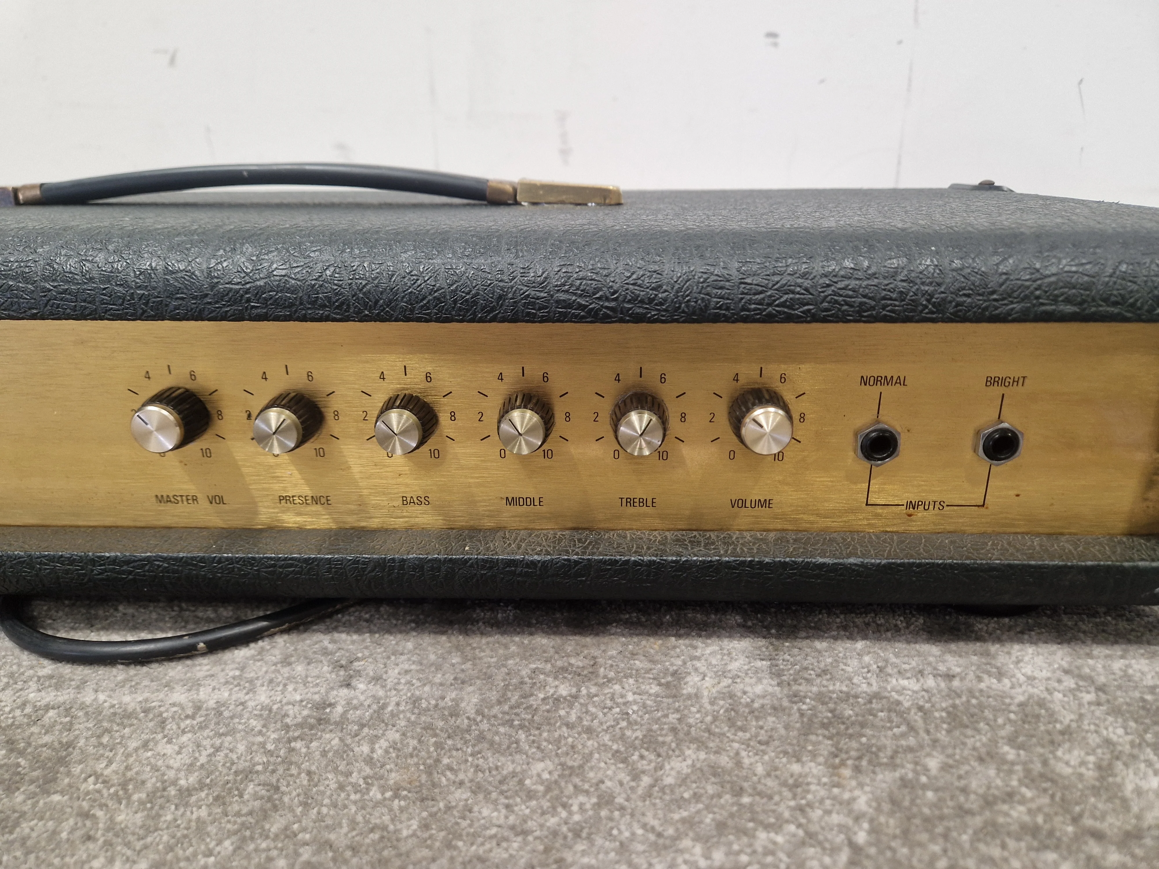 Marshall 100w Lead and Bass - 100 Watt Guitar Amplifier, Versatile Sound - Very Good - Image 9