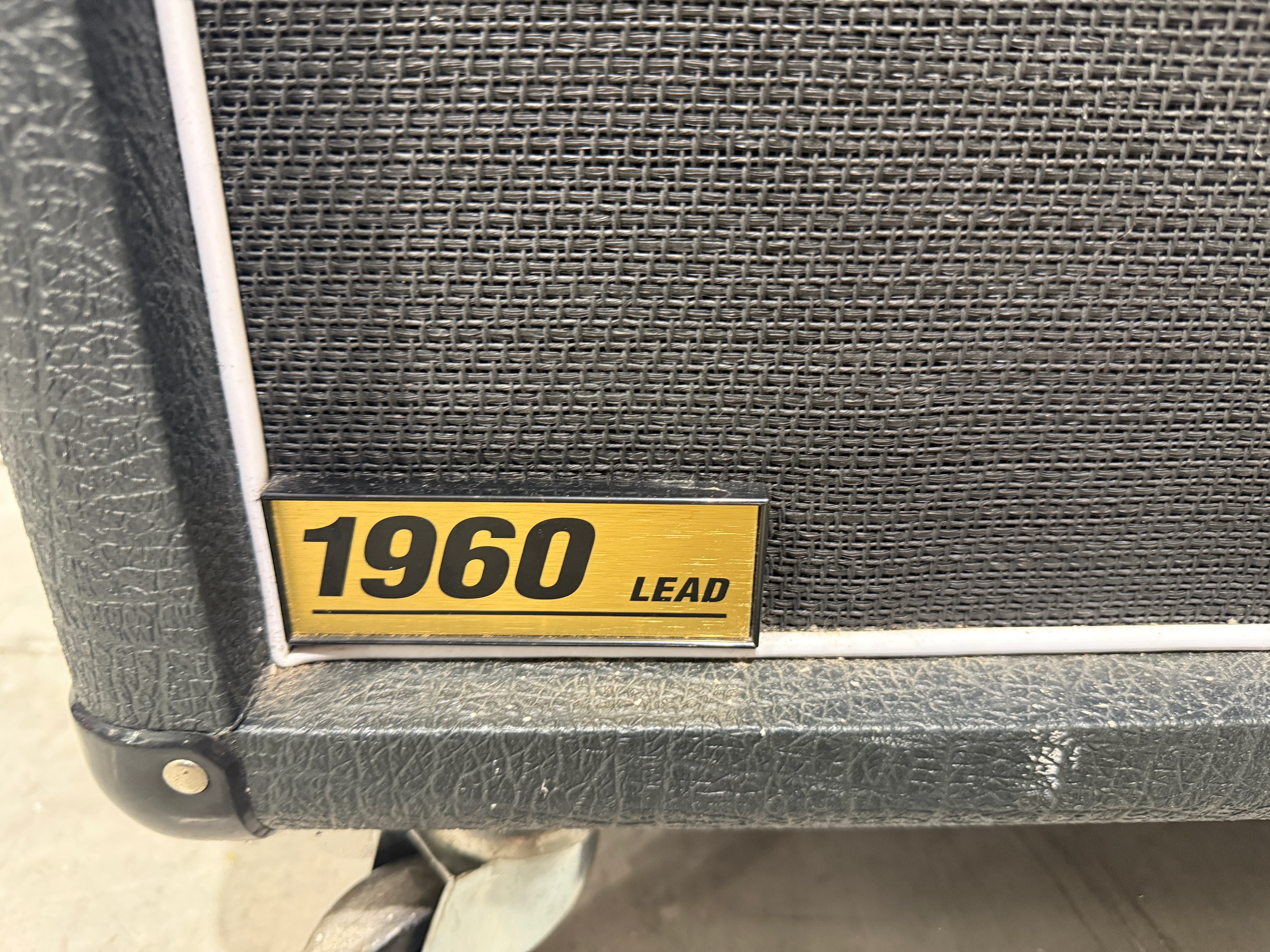 Marshall 1960 A - Lead - 4x12 Angled Guitar Cab - Image 8