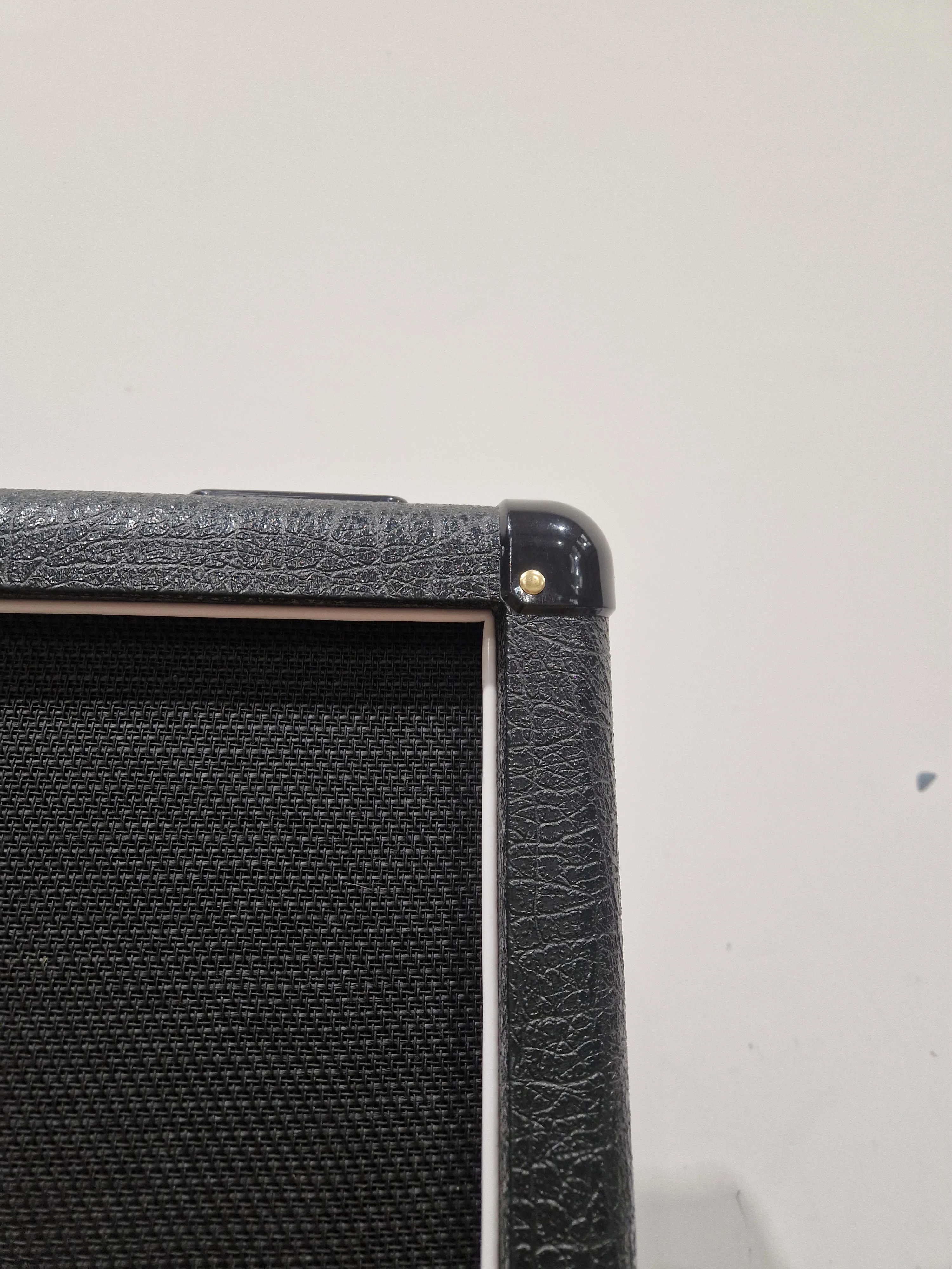 Marshall 1960 - Guitar Amplifier Cabinet - 4x12 - Like New - Image 6