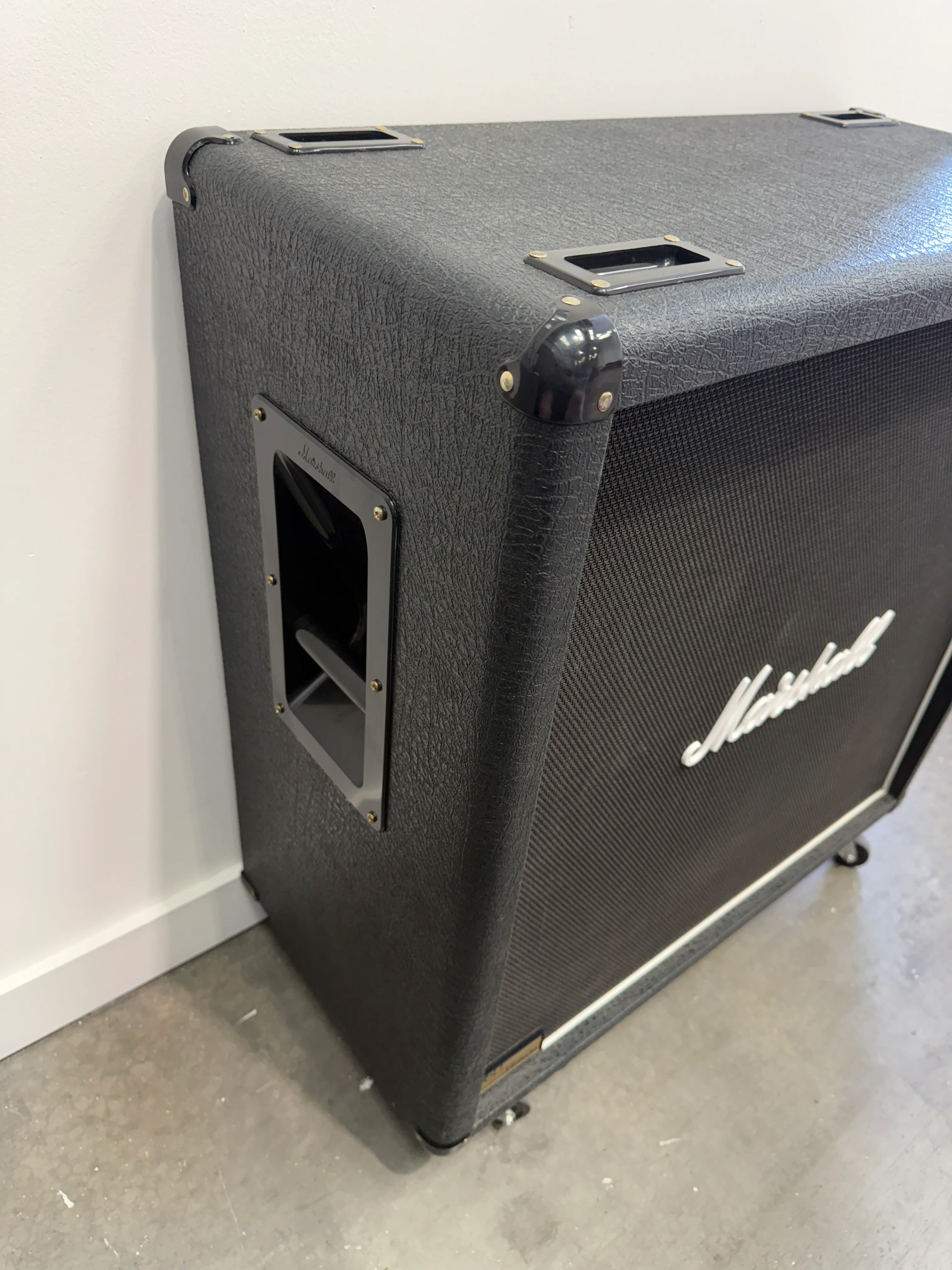 Marshall 1960BV Vintage 4x12 Guitar Cabinet - Excellent w/ Cover - Image 5