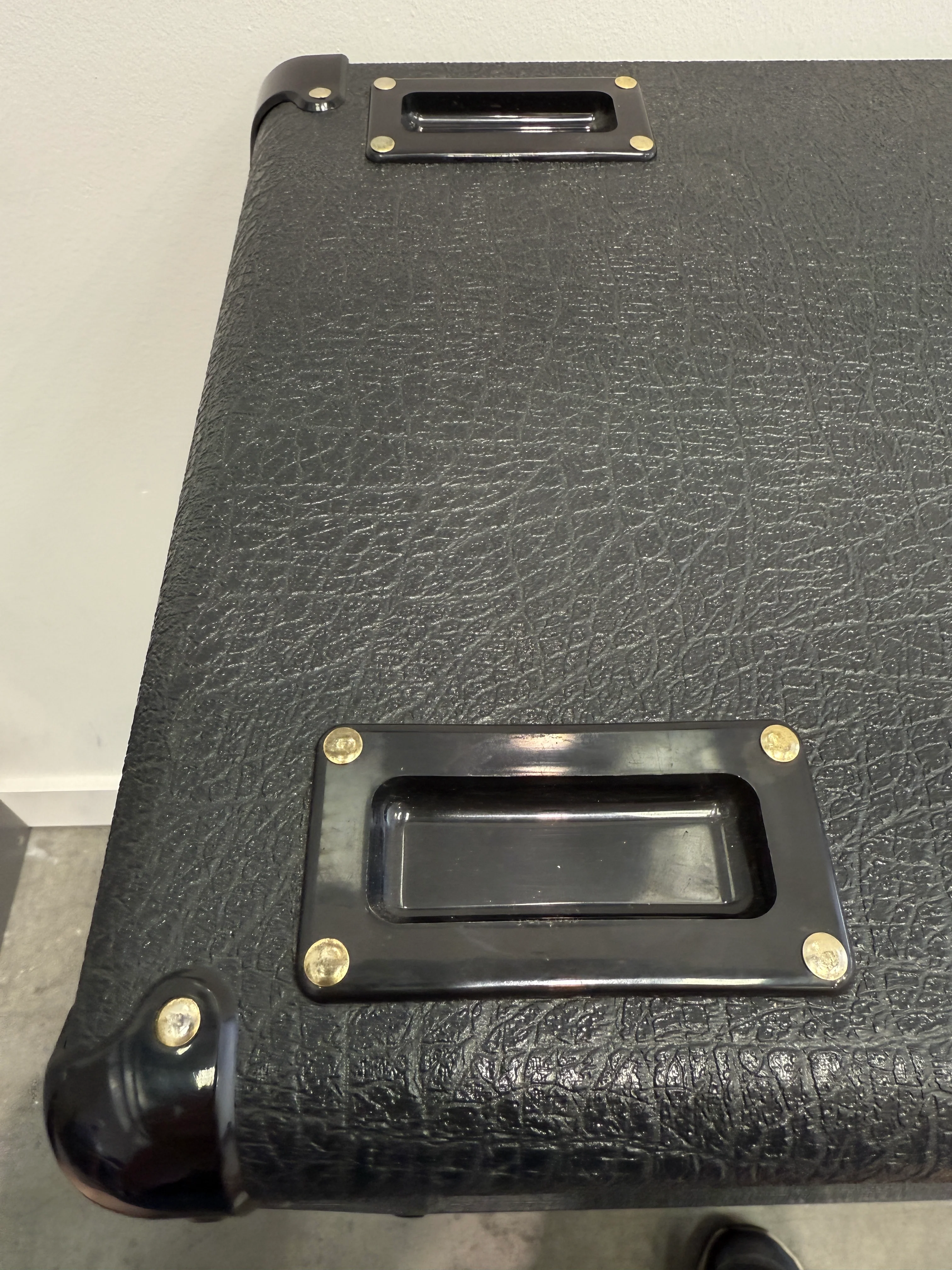 Marshall 1960BV Vintage 4x12 Guitar Cabinet - Excellent w/ Cover - Image 9