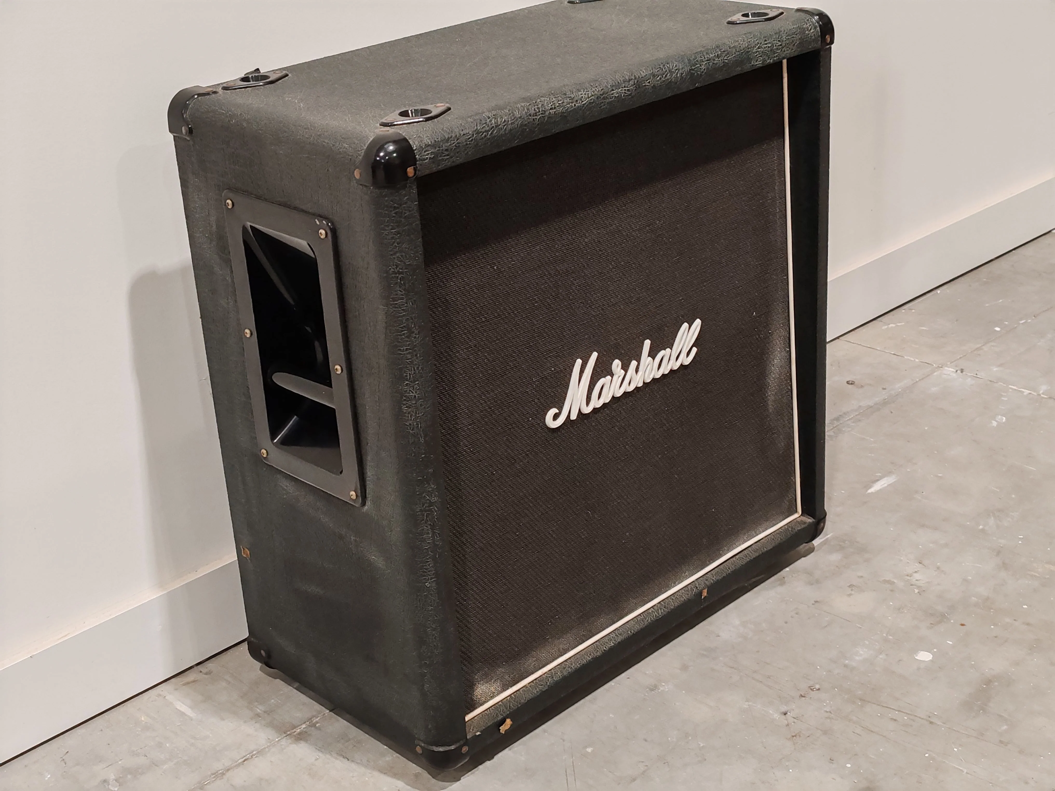 Marshall 1965B Lead 4x10" Vintage Speaker Cabinet - Image 4