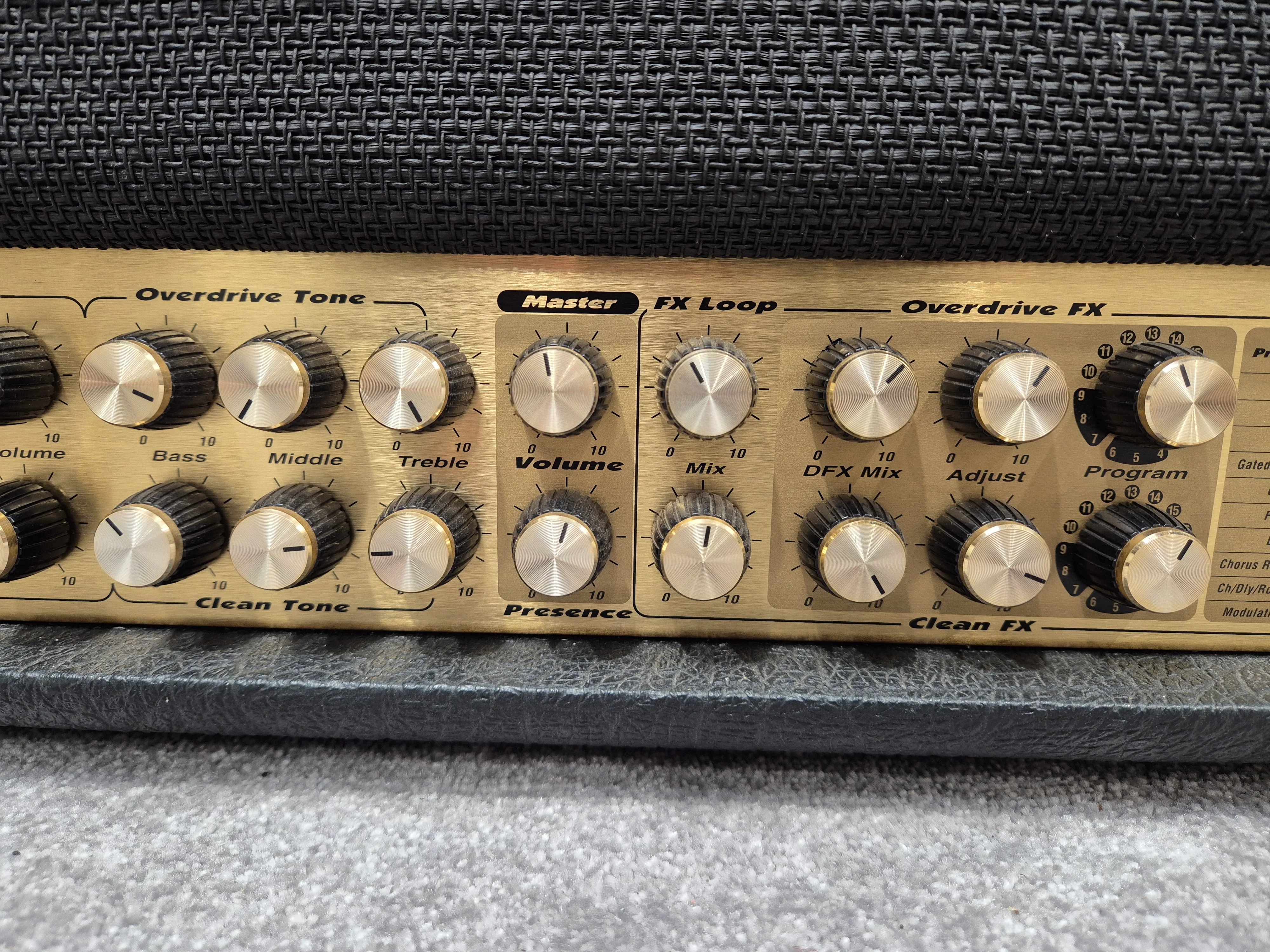 Marshall AVT150H - 4-Channel Guitar Amplifier Head - Image 3
