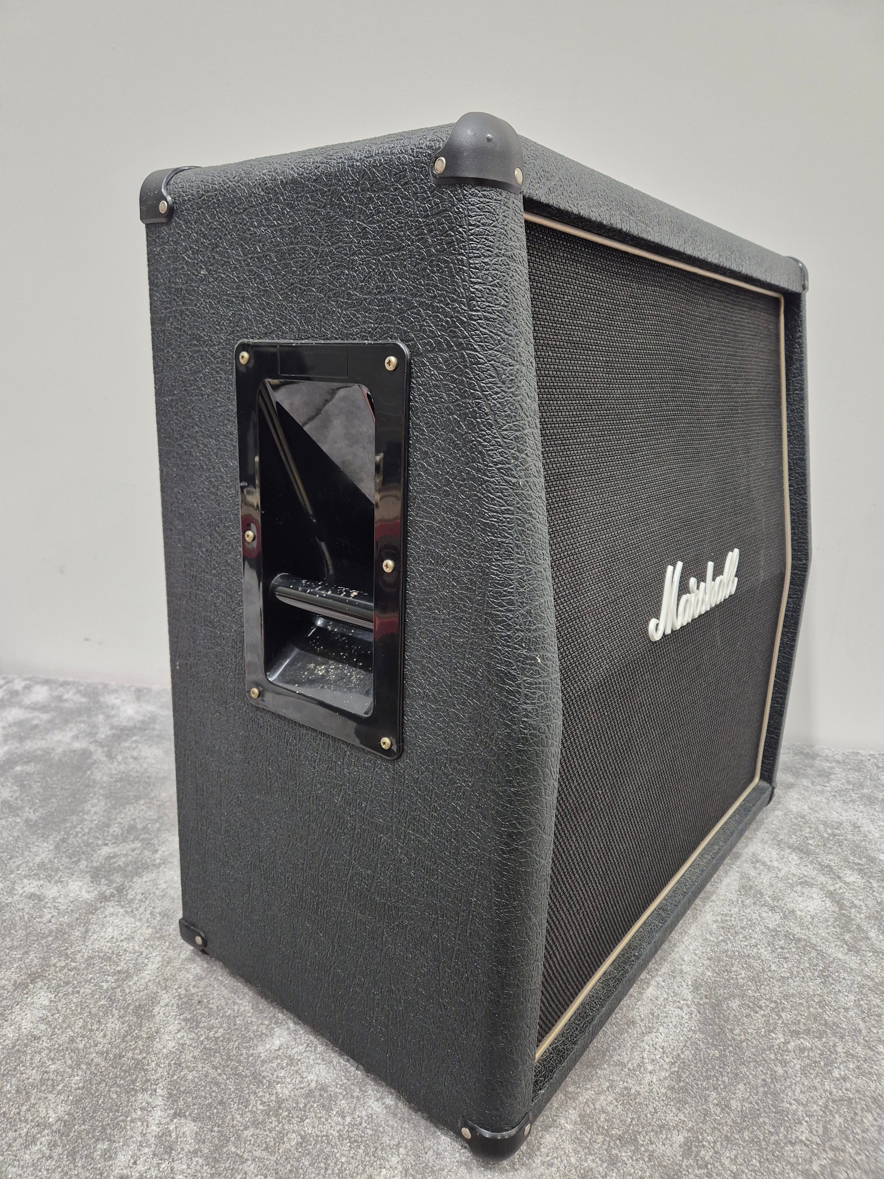 Marshall AVT412 - 200W 4x12 Angled Guitar Cabinet - Image 3