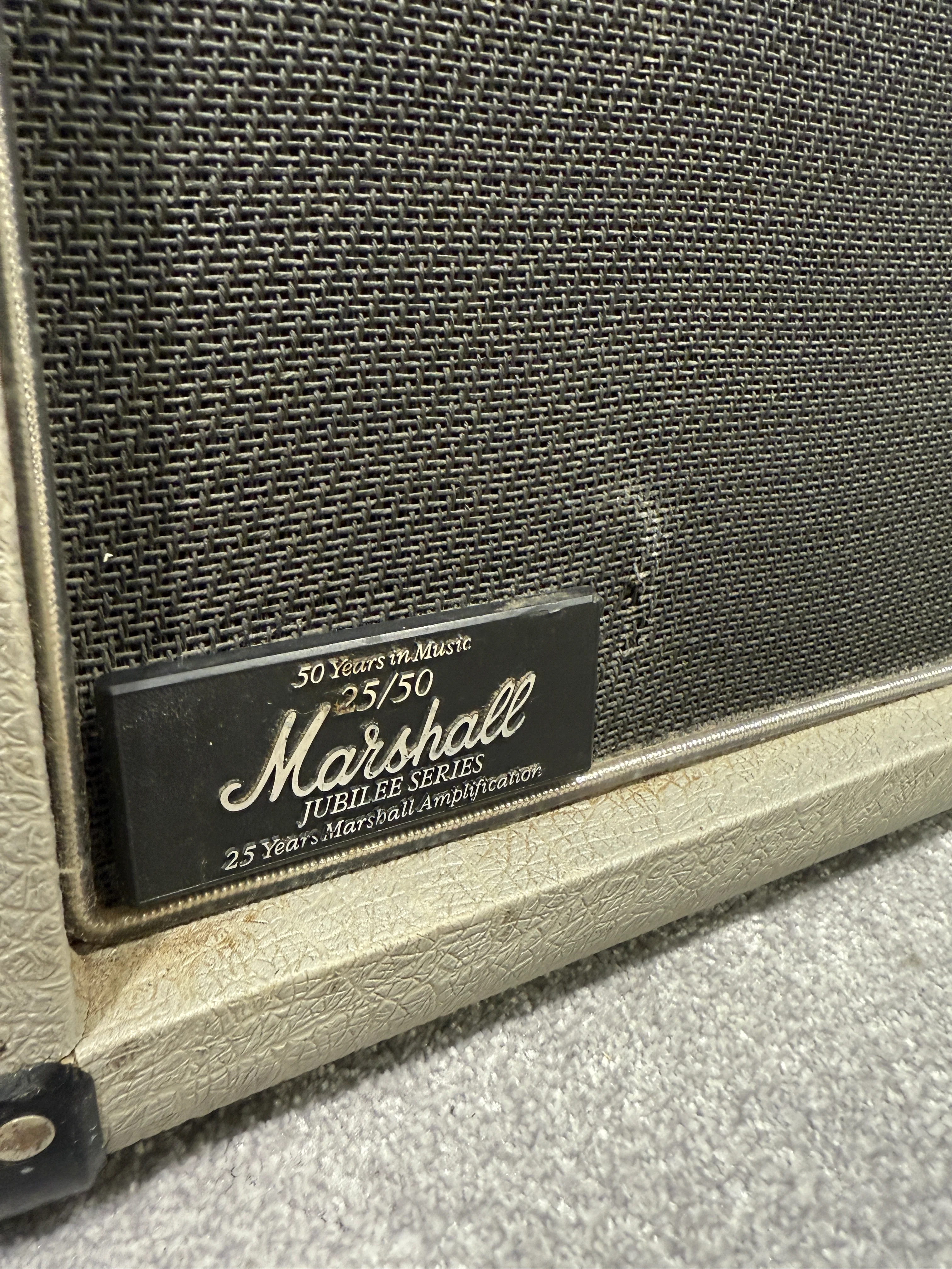 Marshall JCM25/50 “Silver Jubilee” Model 2553 2-Channel 100-Watt Guitar Amp Head (1987-1988) with Two Cabs (2556A/B) - Image 16