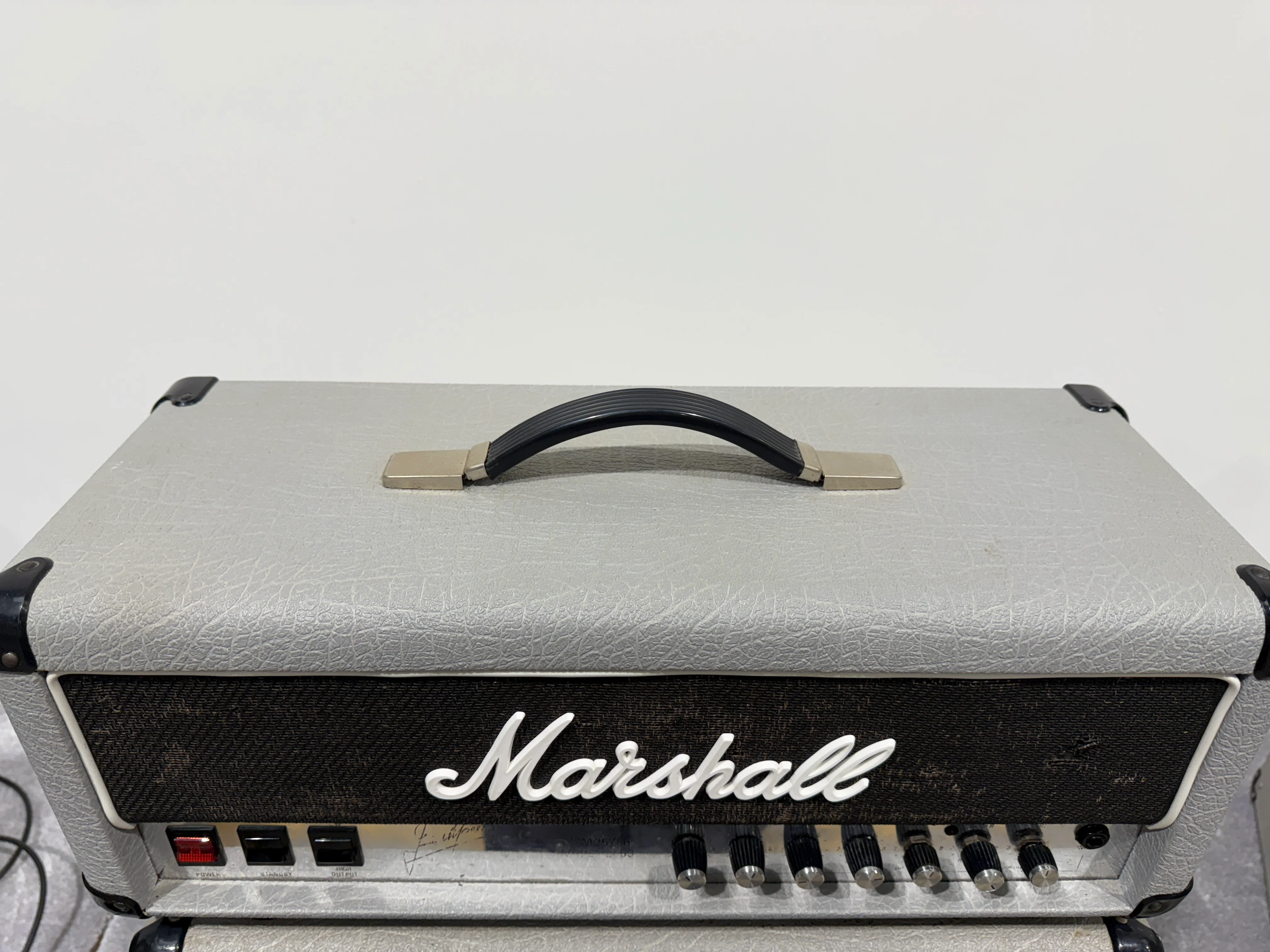 Marshall JCM25/50 “Silver Jubilee” Model 2553 2-Channel 100-Watt Guitar Amp Head (1987-1988) with Two Cabs (2556A/B) - Image 9